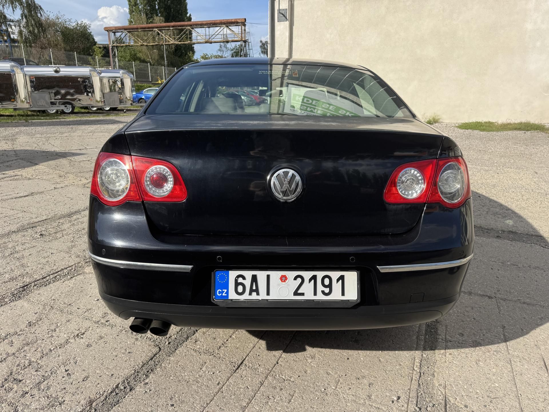 Volkswagen Passat, Automat DSG-Parrot-Nová STK - fotka 6
