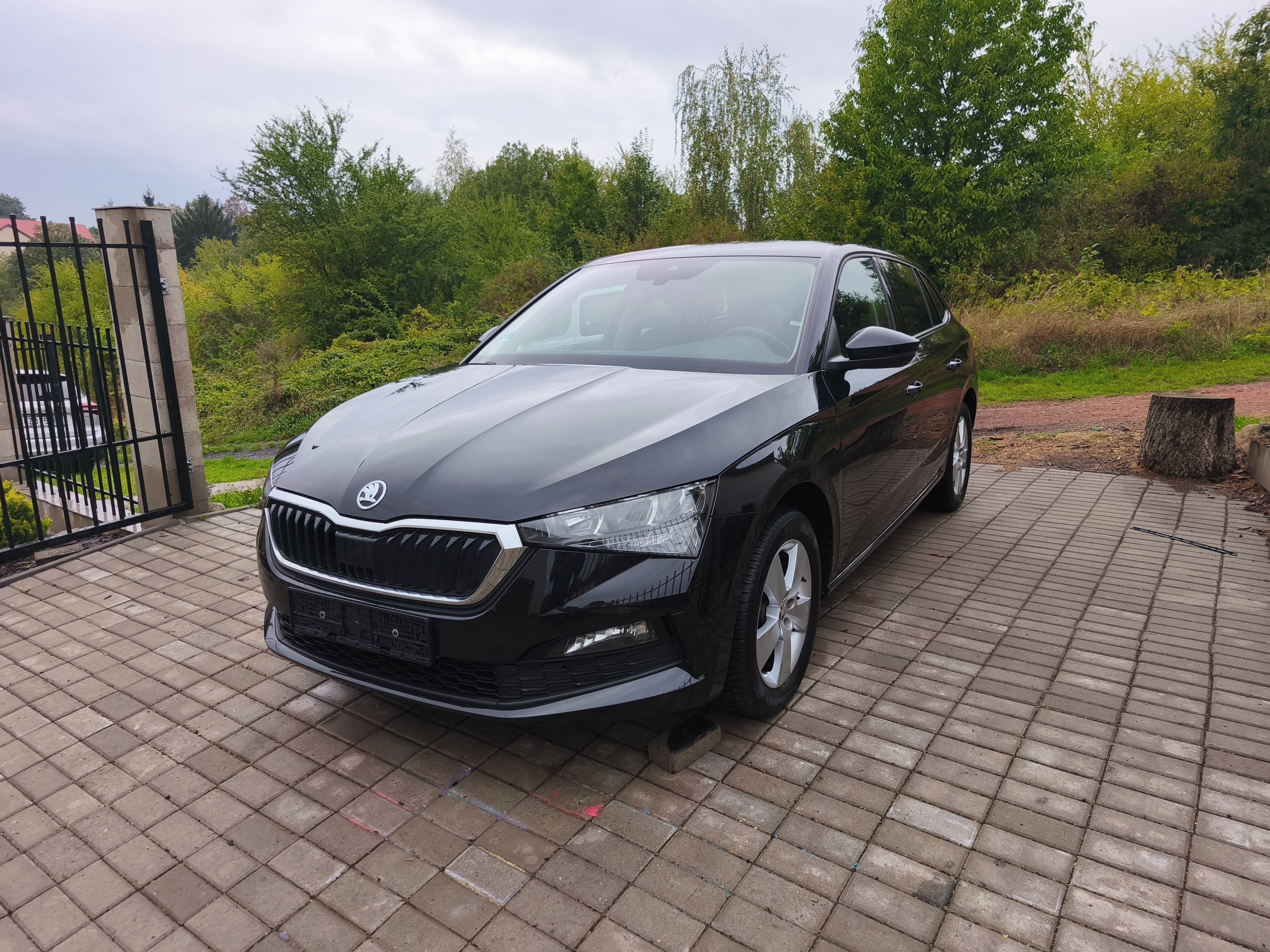 Škoda Scala, 1.0 TSI 81kw Full Led,NaVi,DPH - fotka 2