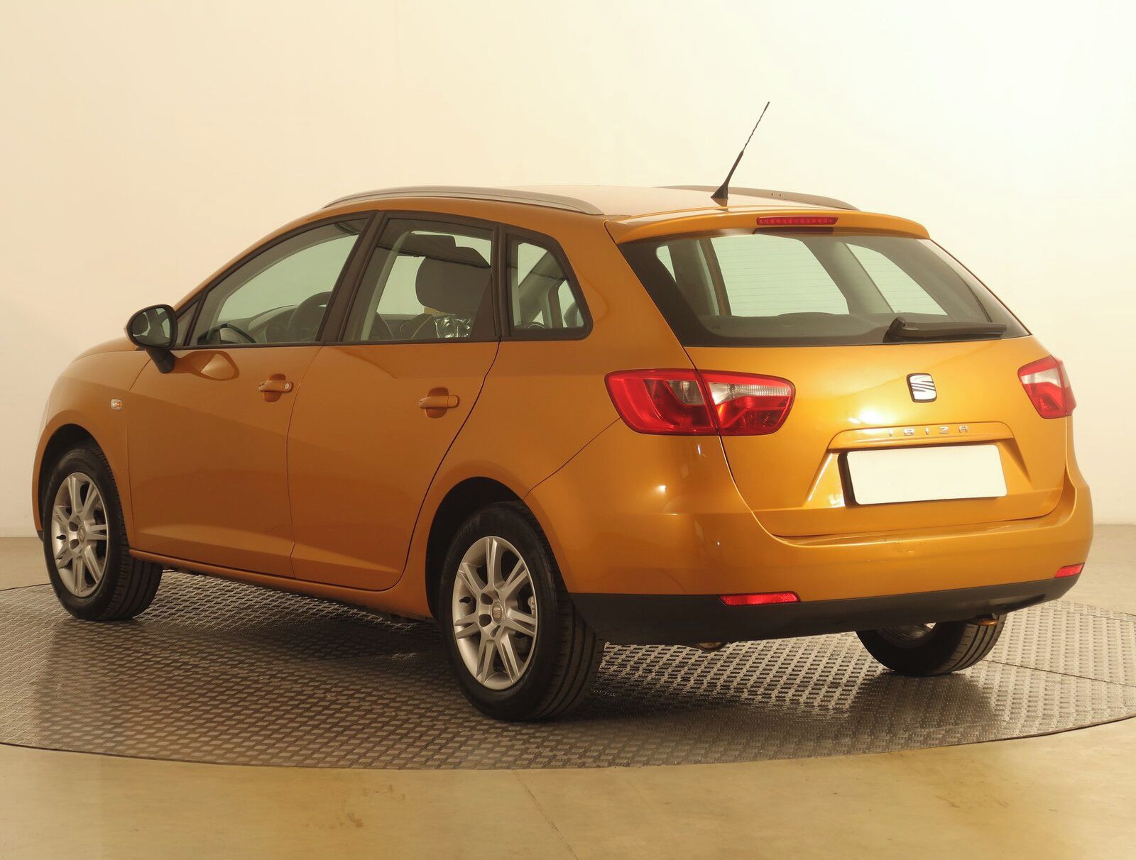 Seat Ibiza, 1.4 16V - fotka 4