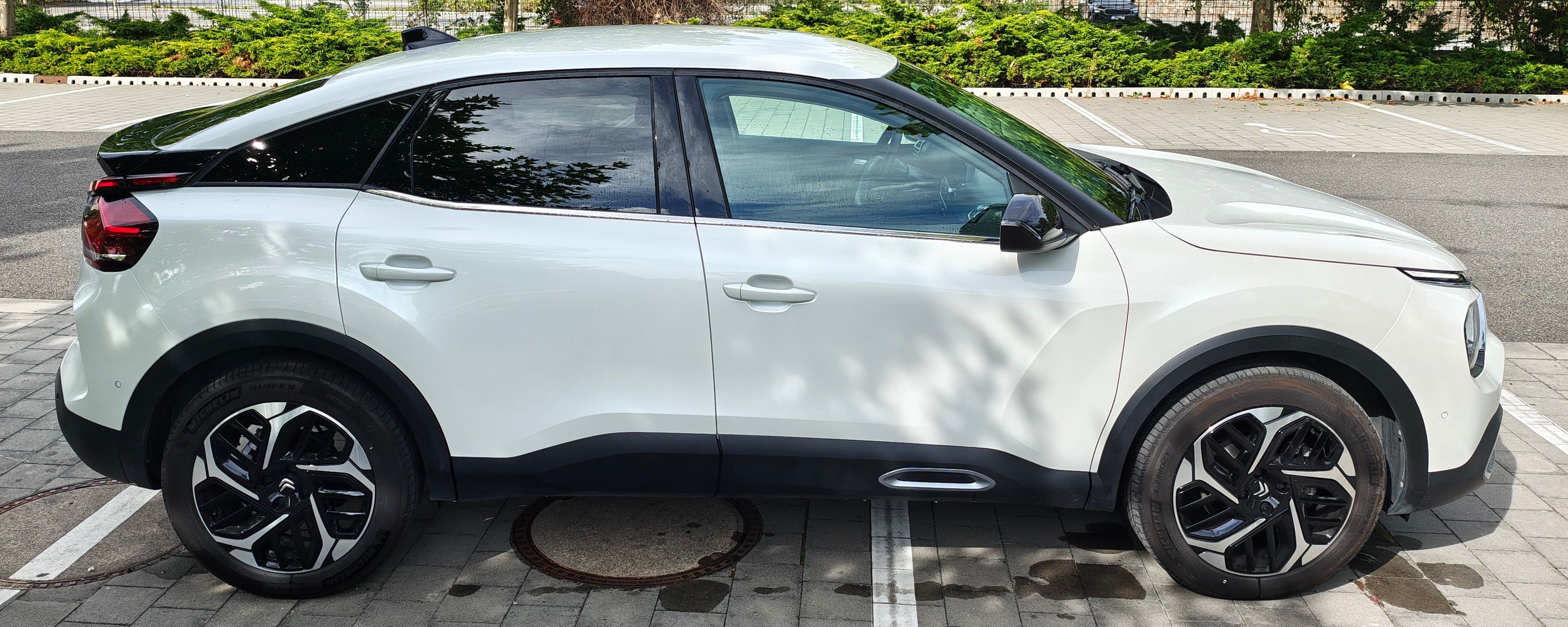 Citroën C4, SHINE - fotka 6