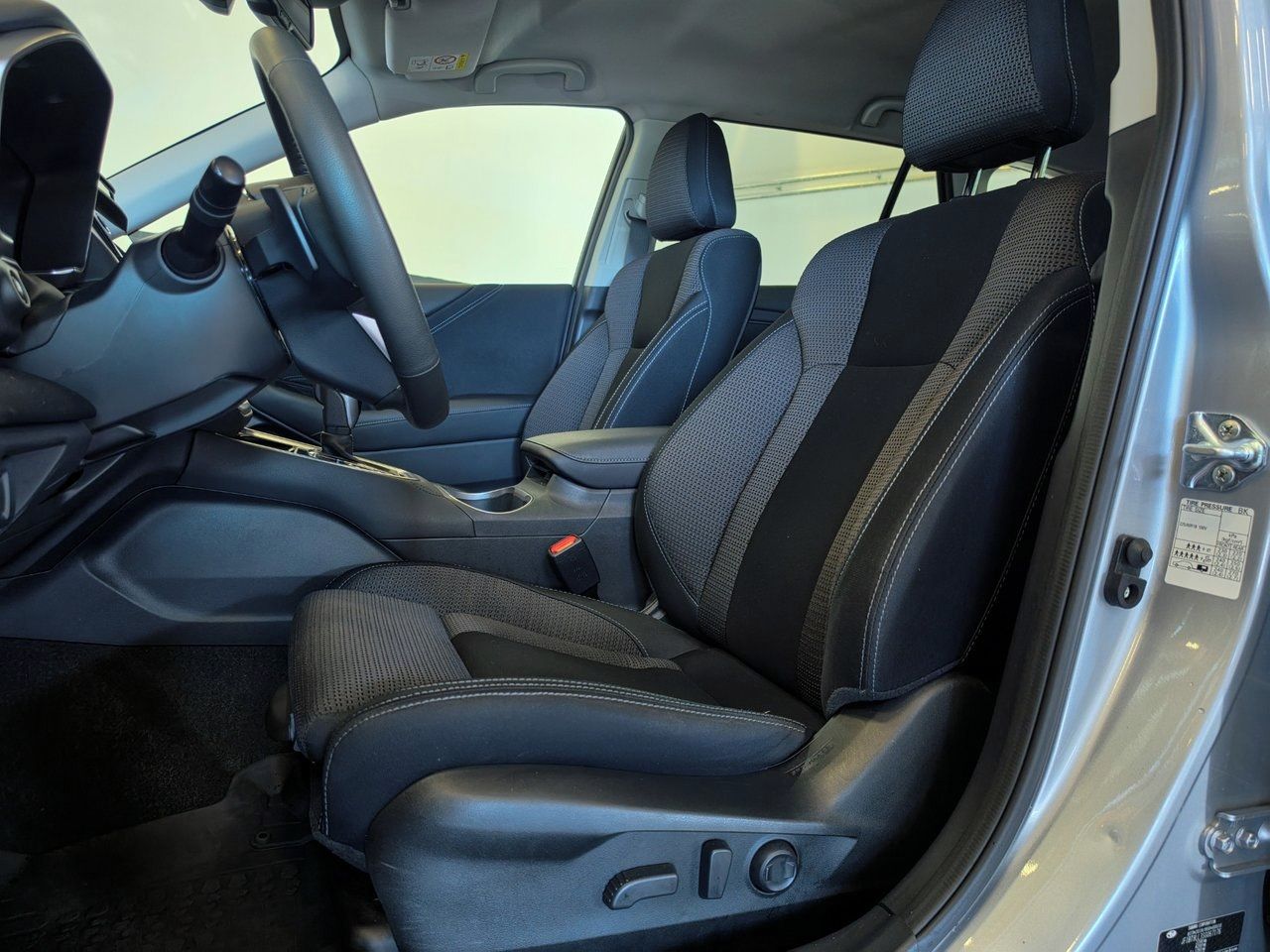Subaru Outback, 2.5i 4WD Active - fotka 5