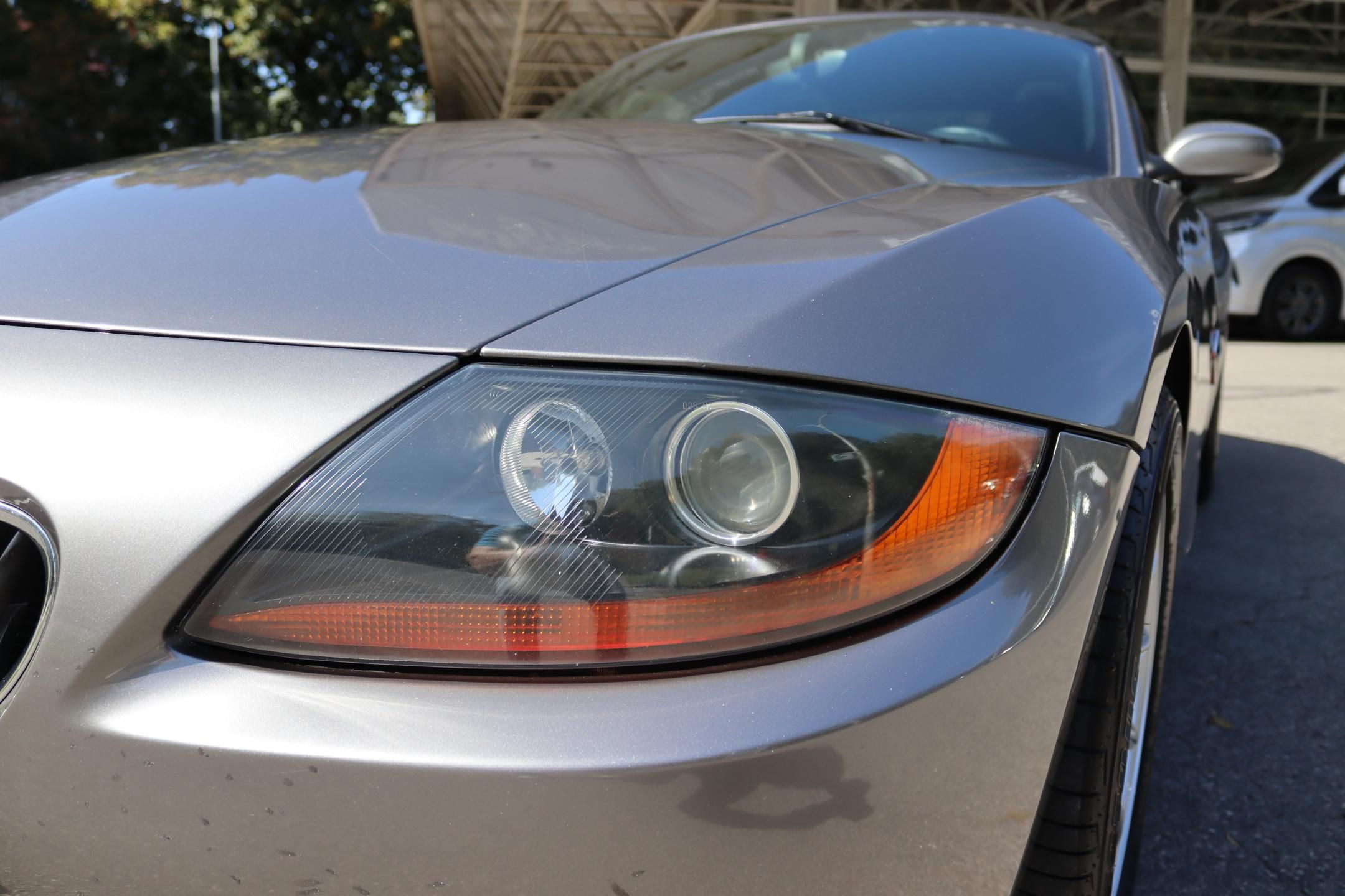 BMW Z4, Roadster 2.5i(E85)M54B25 141kW - fotka 4