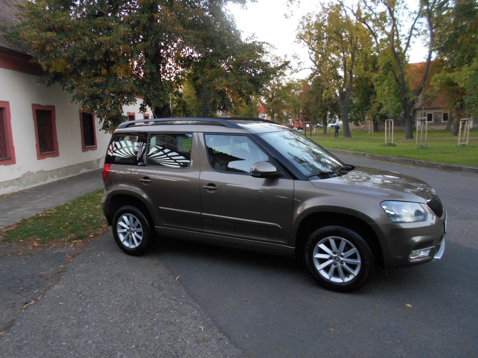 Škoda Yeti, 1,2 TSI Ambiente/1 majt-top st - fotka 2