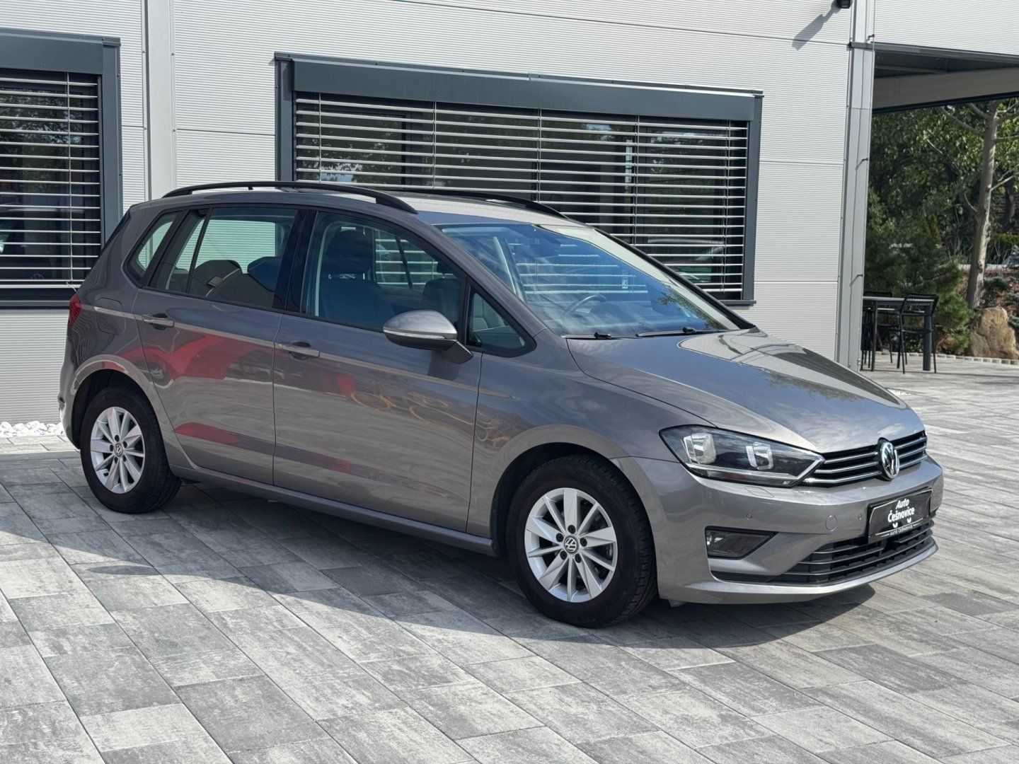 Volkswagen Golf Sportsvan, Comfortline 1,2 TSI 81 KW - fotka 3