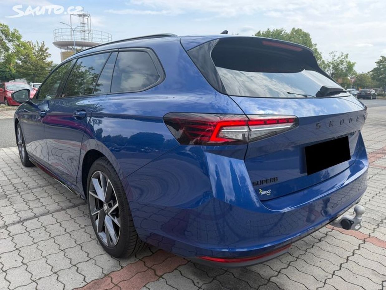Škoda Superb, 2.0TDi 142kW 4x4 DSG Sportline - fotka 2