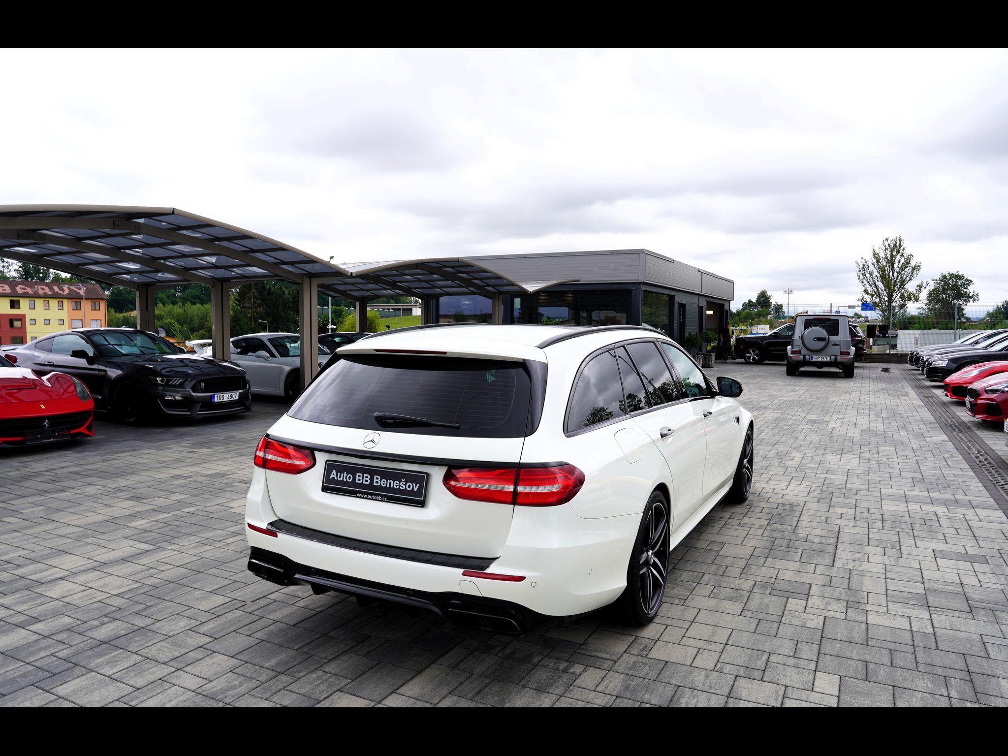 Mercedes-Benz Třídy E, E63 S AMG 4Matic+// 615 PS - fotka 6
