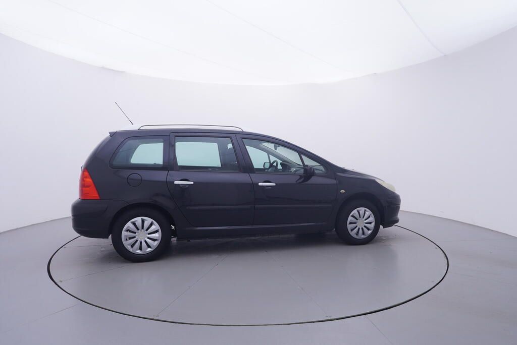 Peugeot 307, 1.6 HDI 80 kW - fotka 6