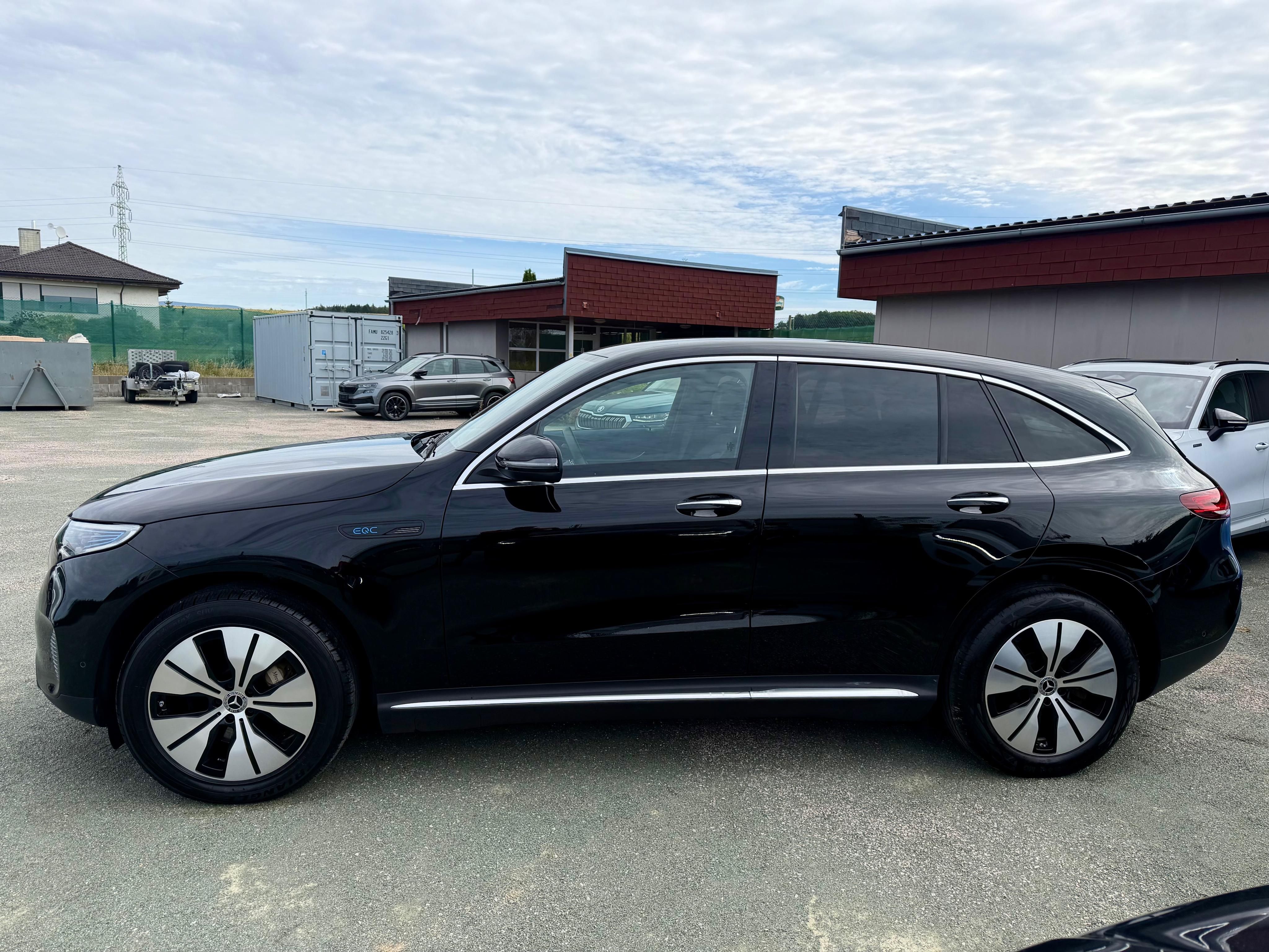 Mercedes-Benz EQC, 400 4Matic JAKO NOVÉ - fotka 5