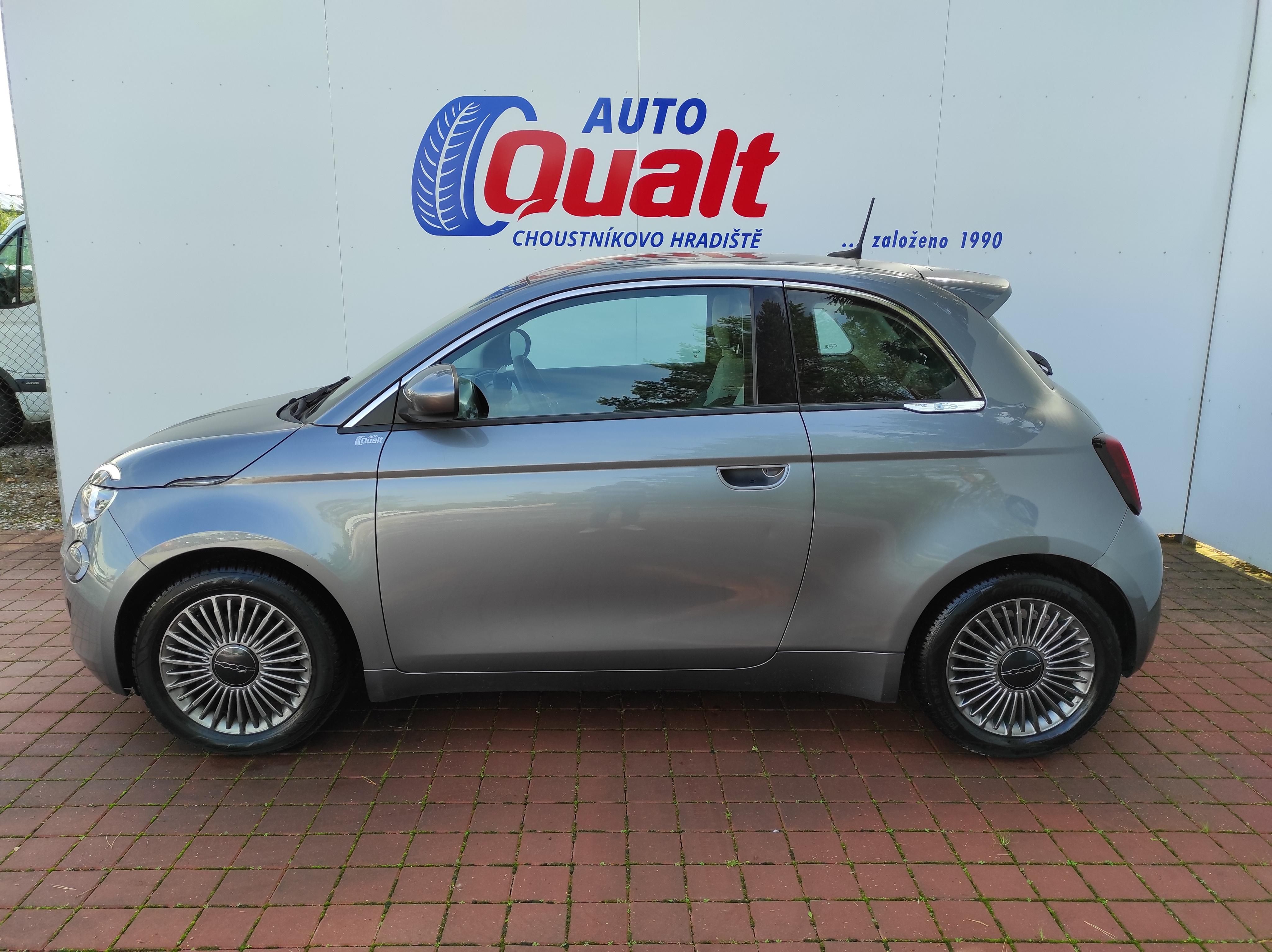 Fiat 500E, 42 kWh ICON + VÝHŘEV ZÁRUKA - fotka 2