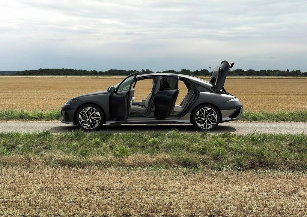 Hyundai Ioniq, 6 4x4 77,4 kWh TOP výbava - fotka 4