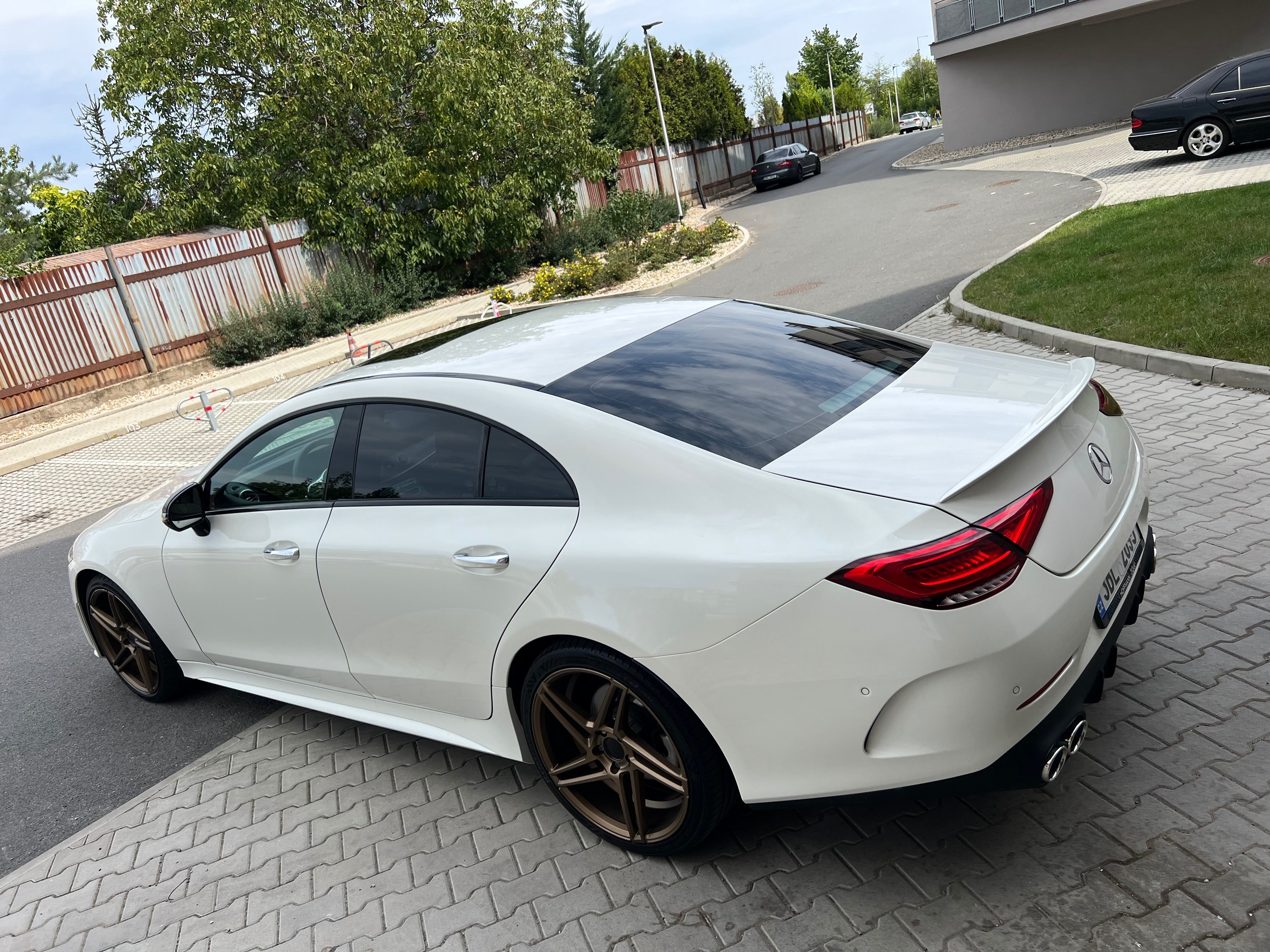 Mercedes-Benz CLS, Mercedes Cls 400d AMG 53packet - fotka 4