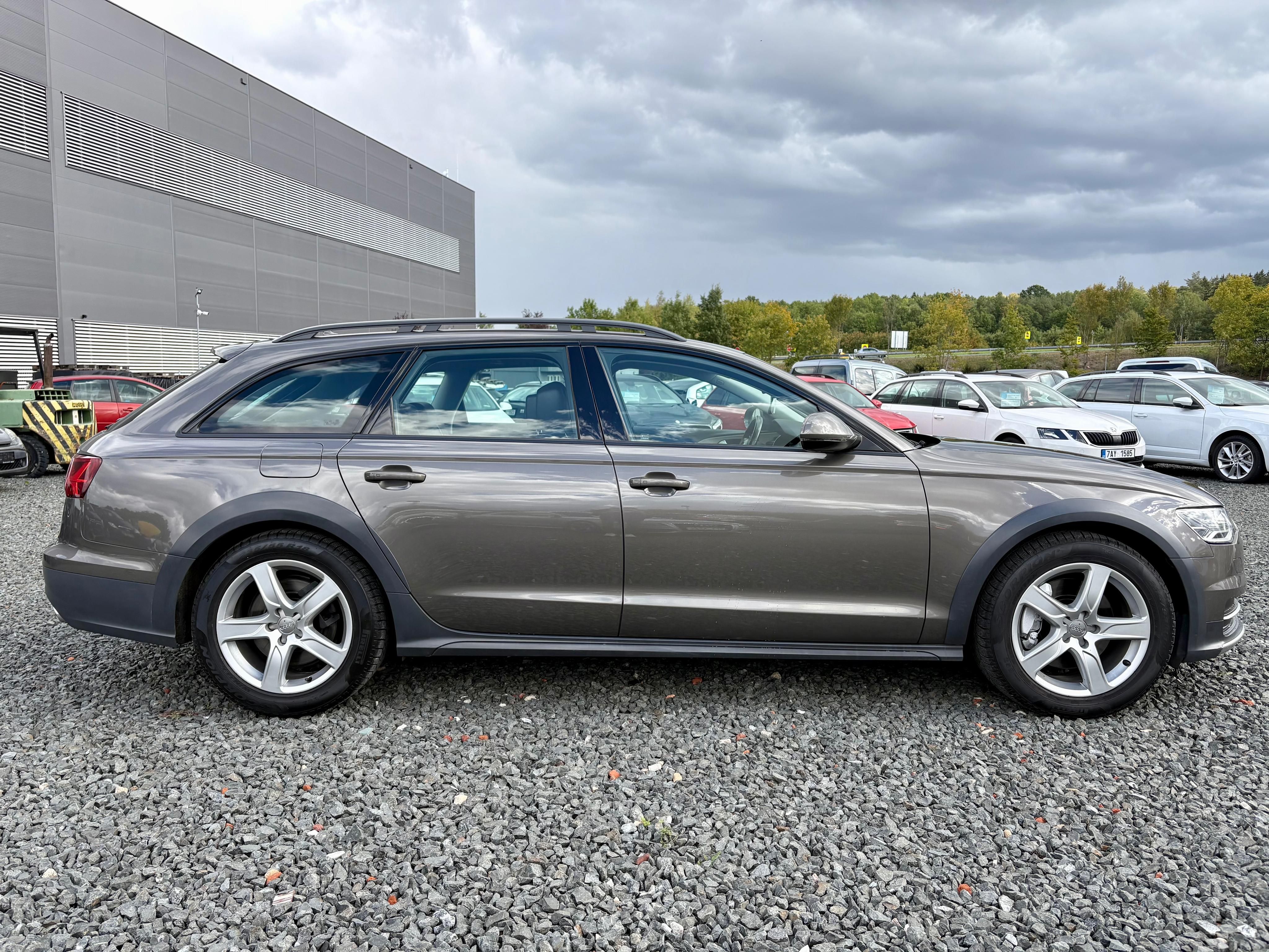 Audi A6 allroad, 3.0TDi 160kw Quattro Původ ČR - fotka 4
