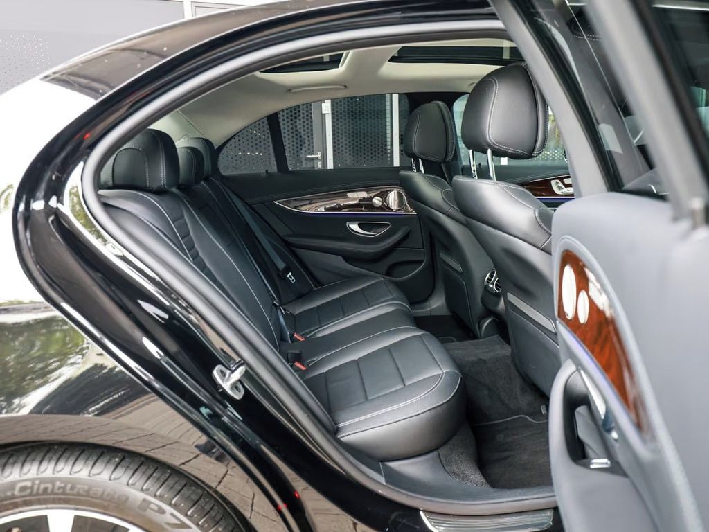 Mercedes-Benz Třídy E, 400 d 4M Exclusive*360° kamera - fotka 6