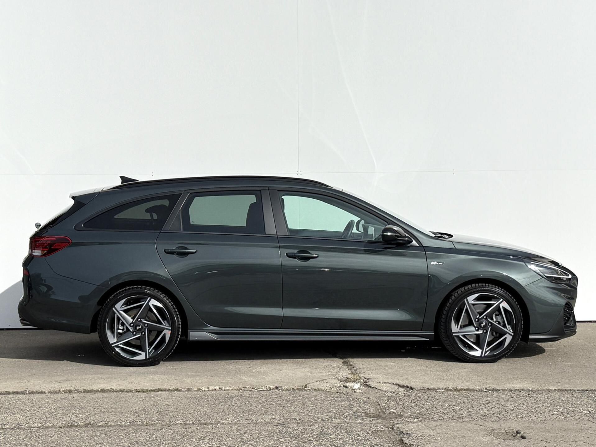 Hyundai i30, 1.5 T-GDI 103kW DCT N-Line - fotka 3