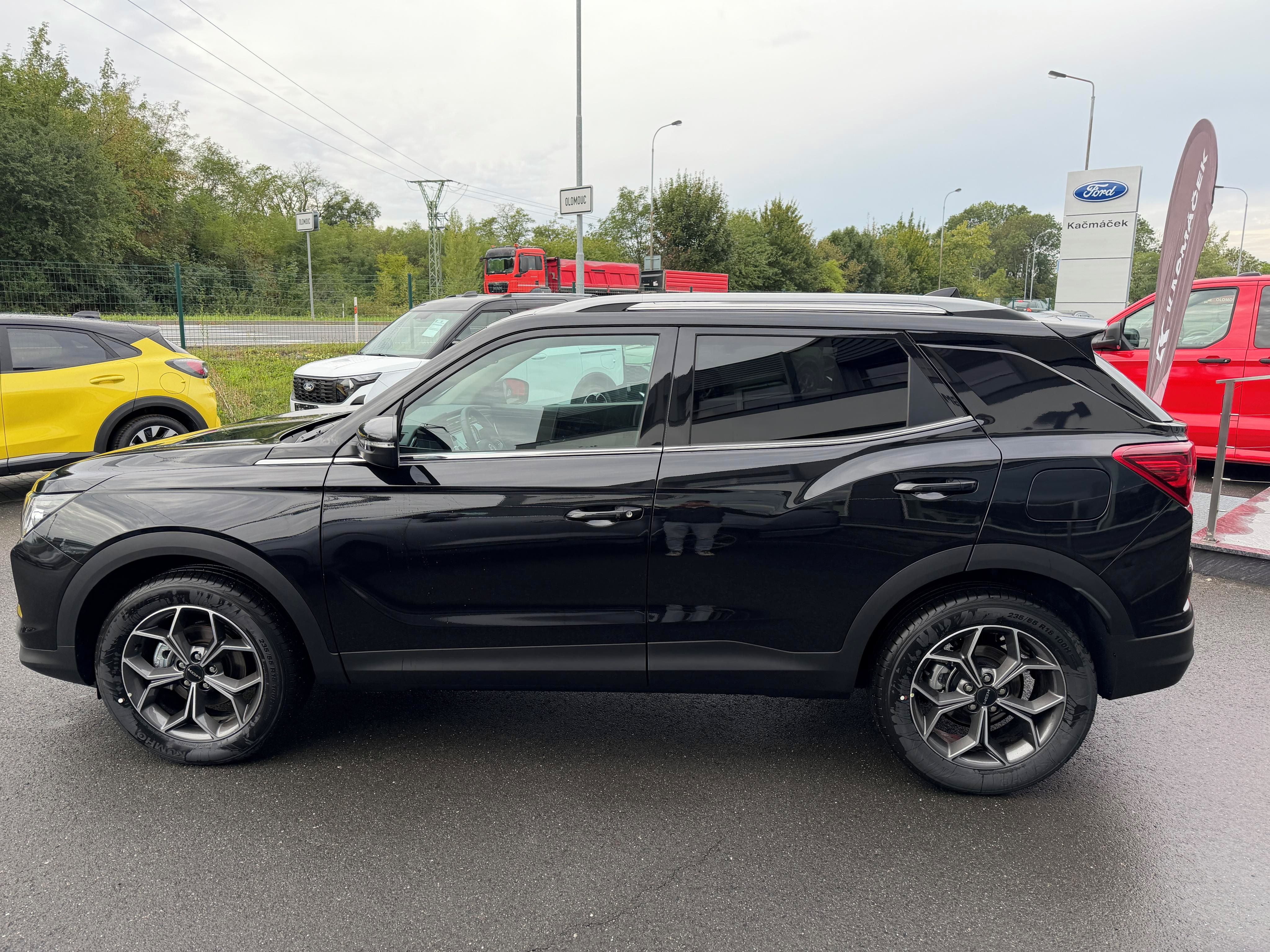 KGM Korando - fotka 6