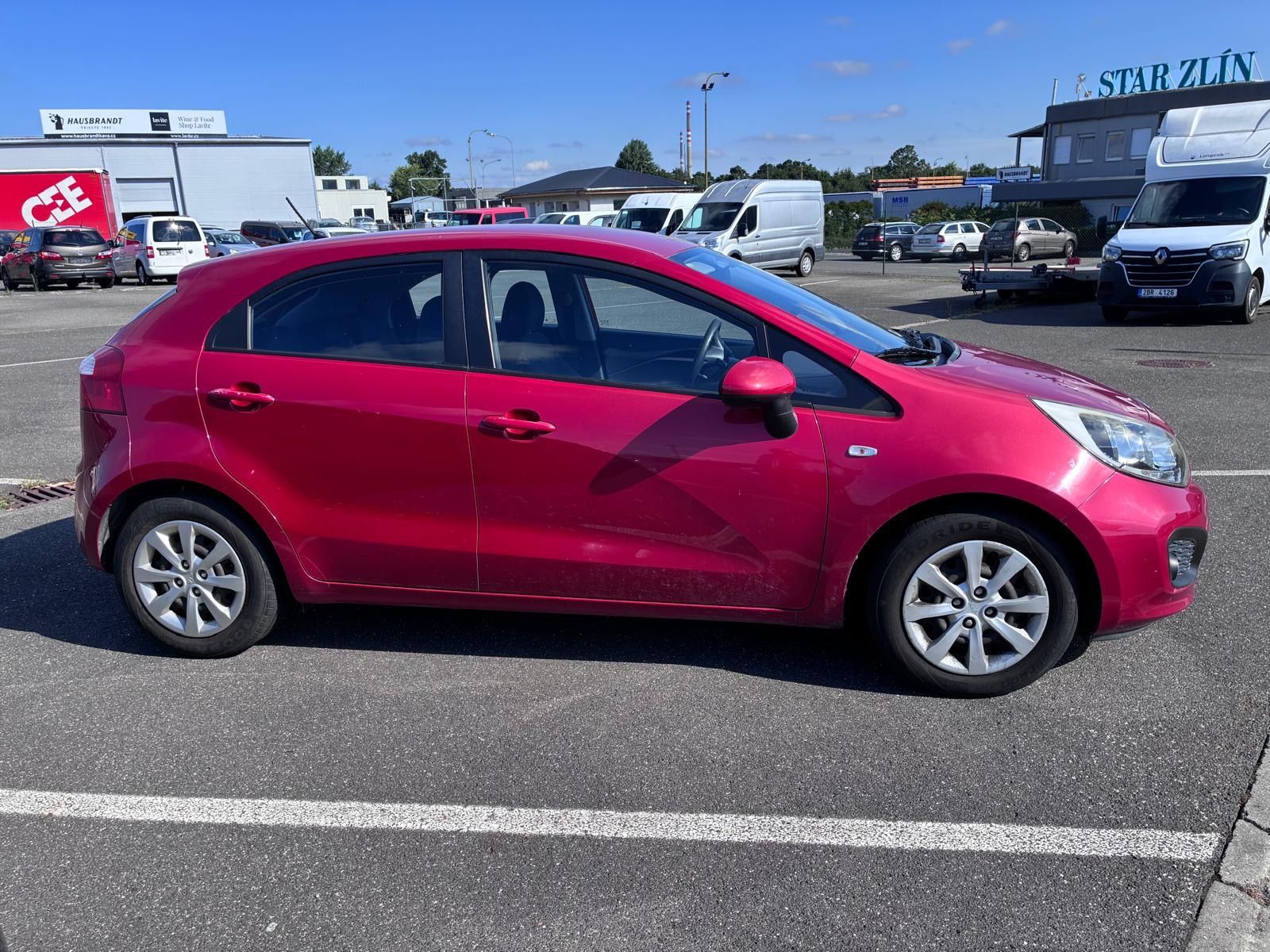 Kia Rio - fotka 3