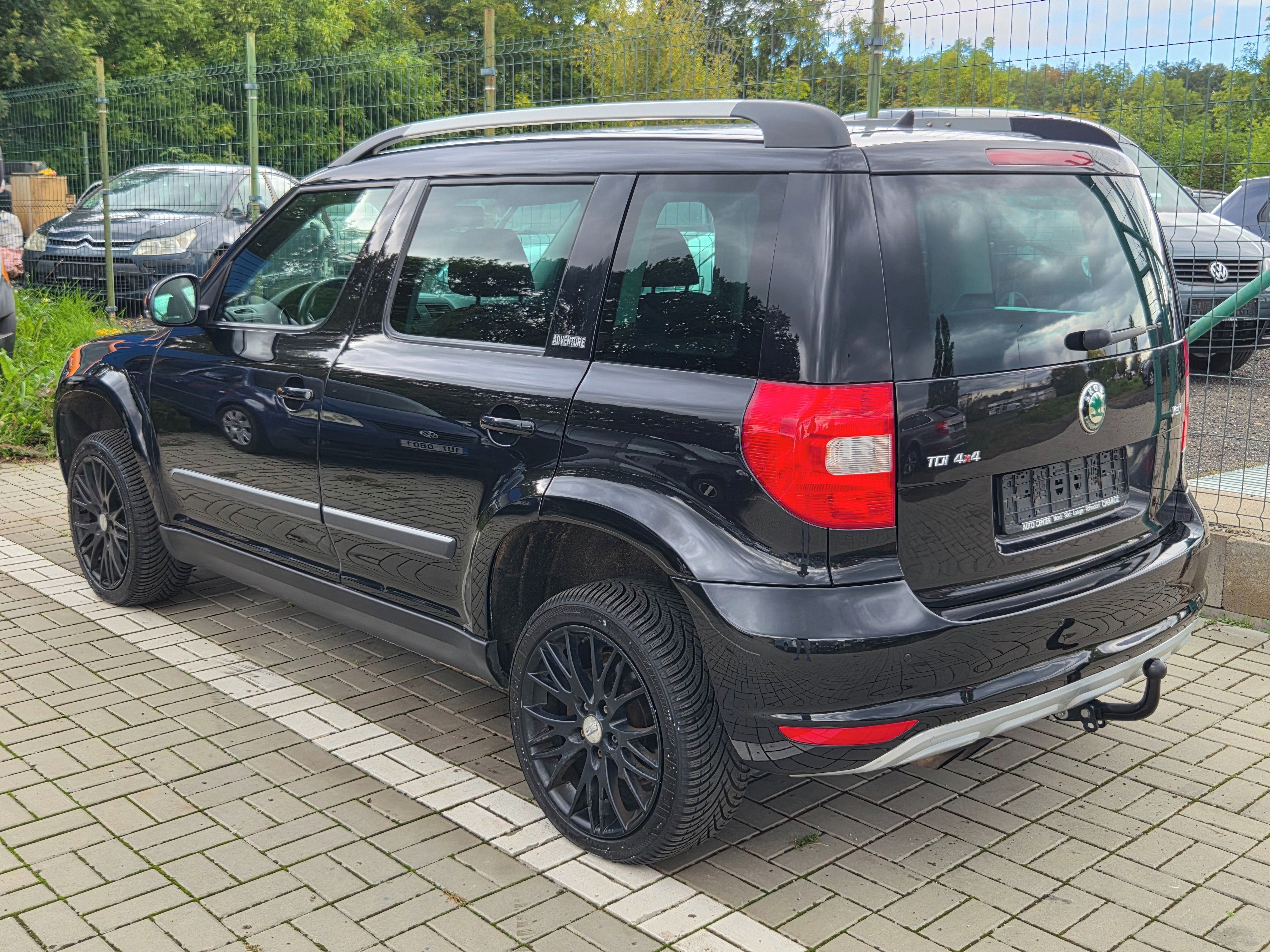 Škoda Yeti, 2,0 TDI ADVENTURE 4x4 - fotka 4