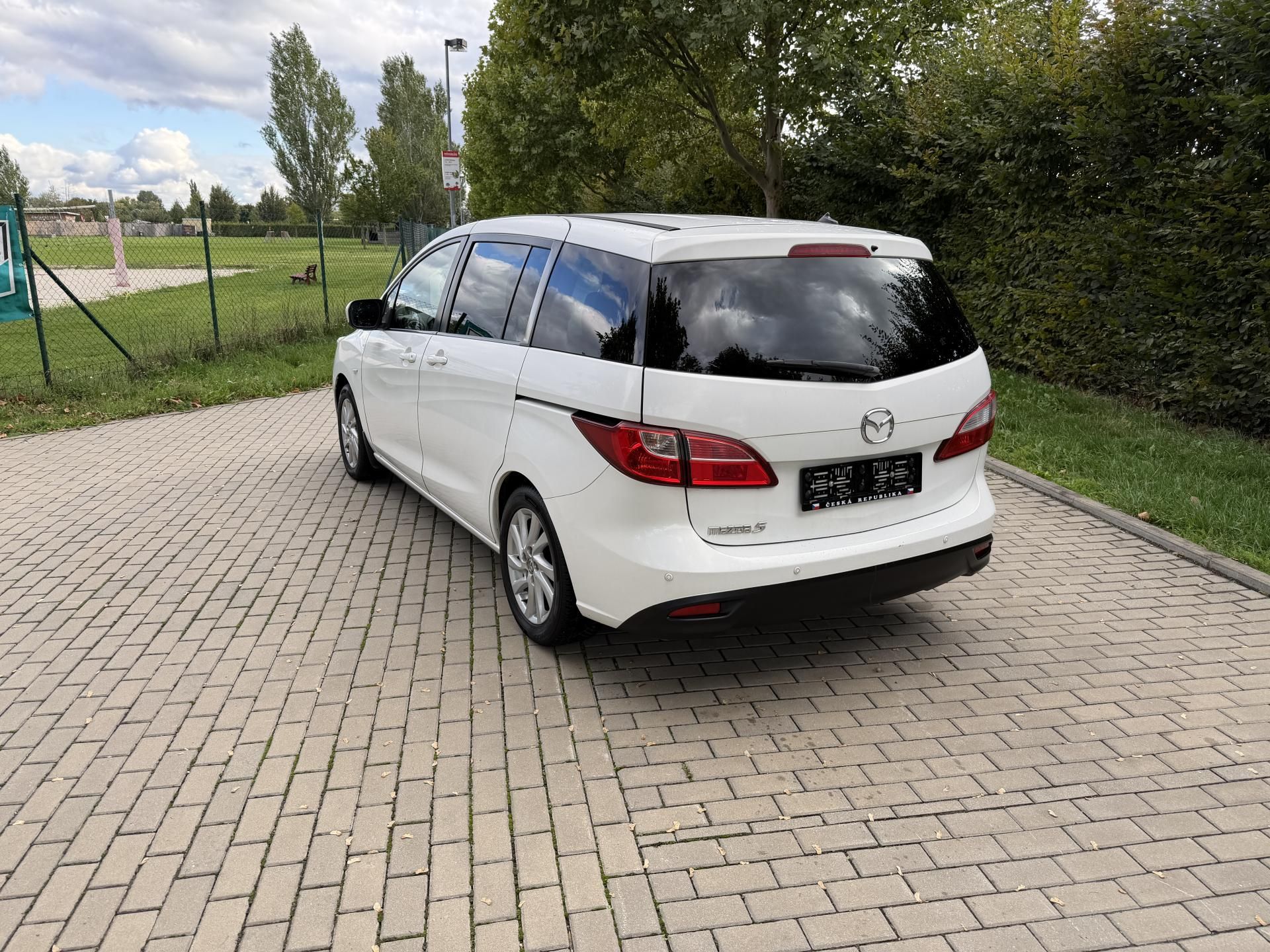 Mazda 5, 1.8 Center-Line - fotka 6