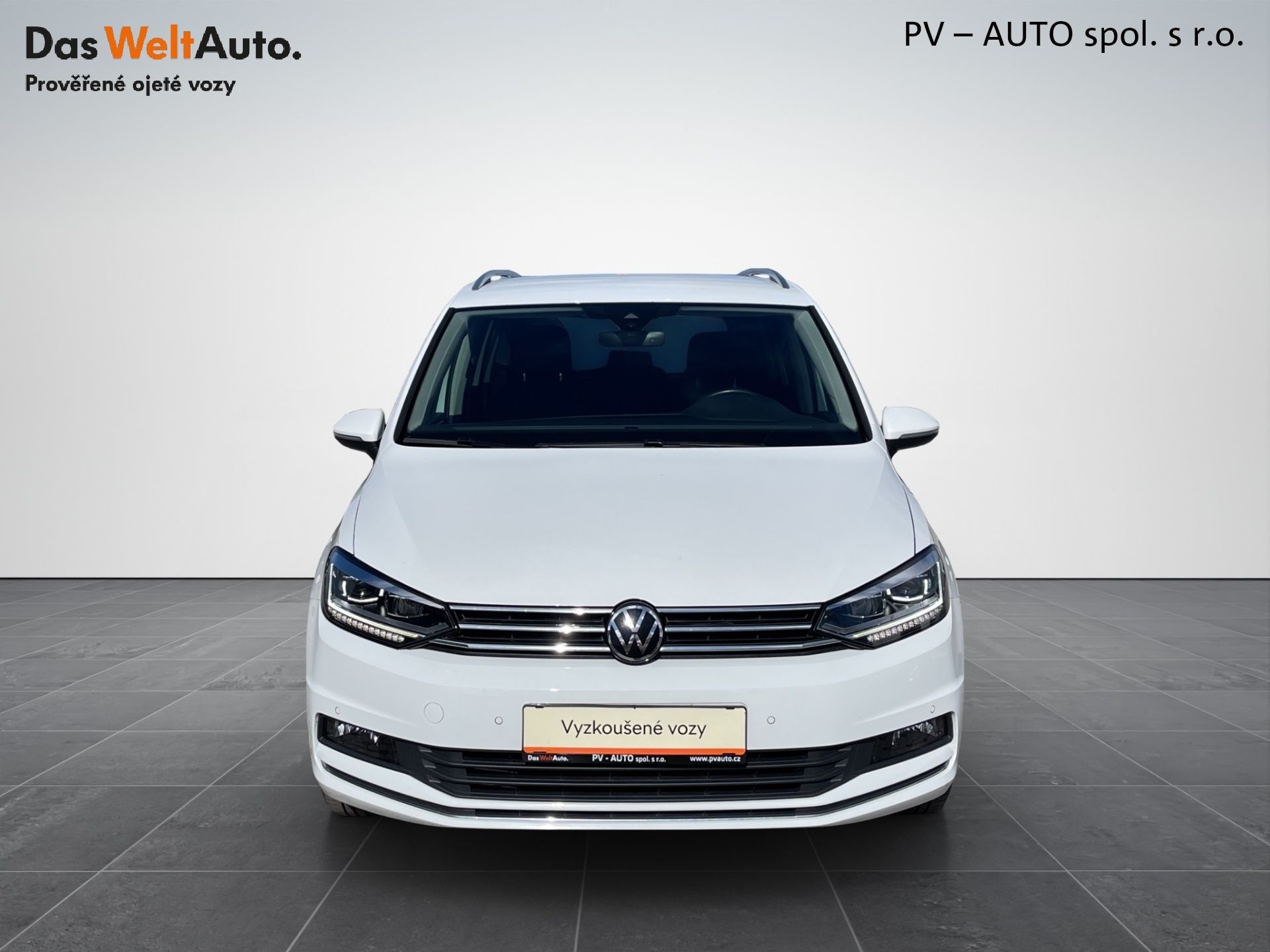 Volkswagen Touran, 1.5 TSI 110 kW DSG Highline 7- - fotka 4