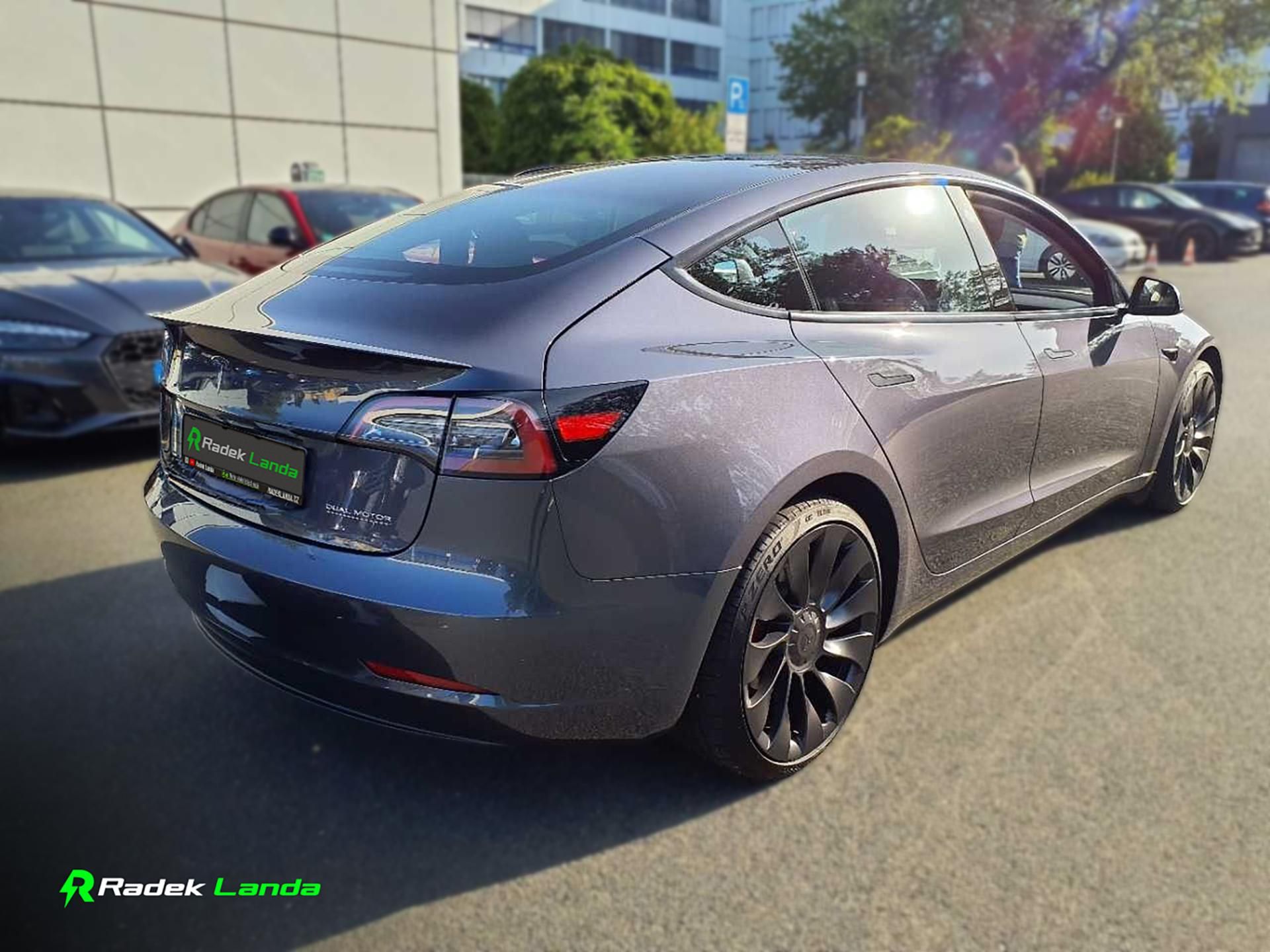 Tesla Model 3, Performance Dual Motor AWD - fotka 4