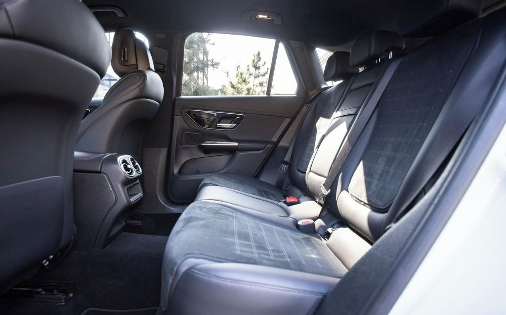 Mercedes-Benz GLC, 2.0 145kw - fotka 4
