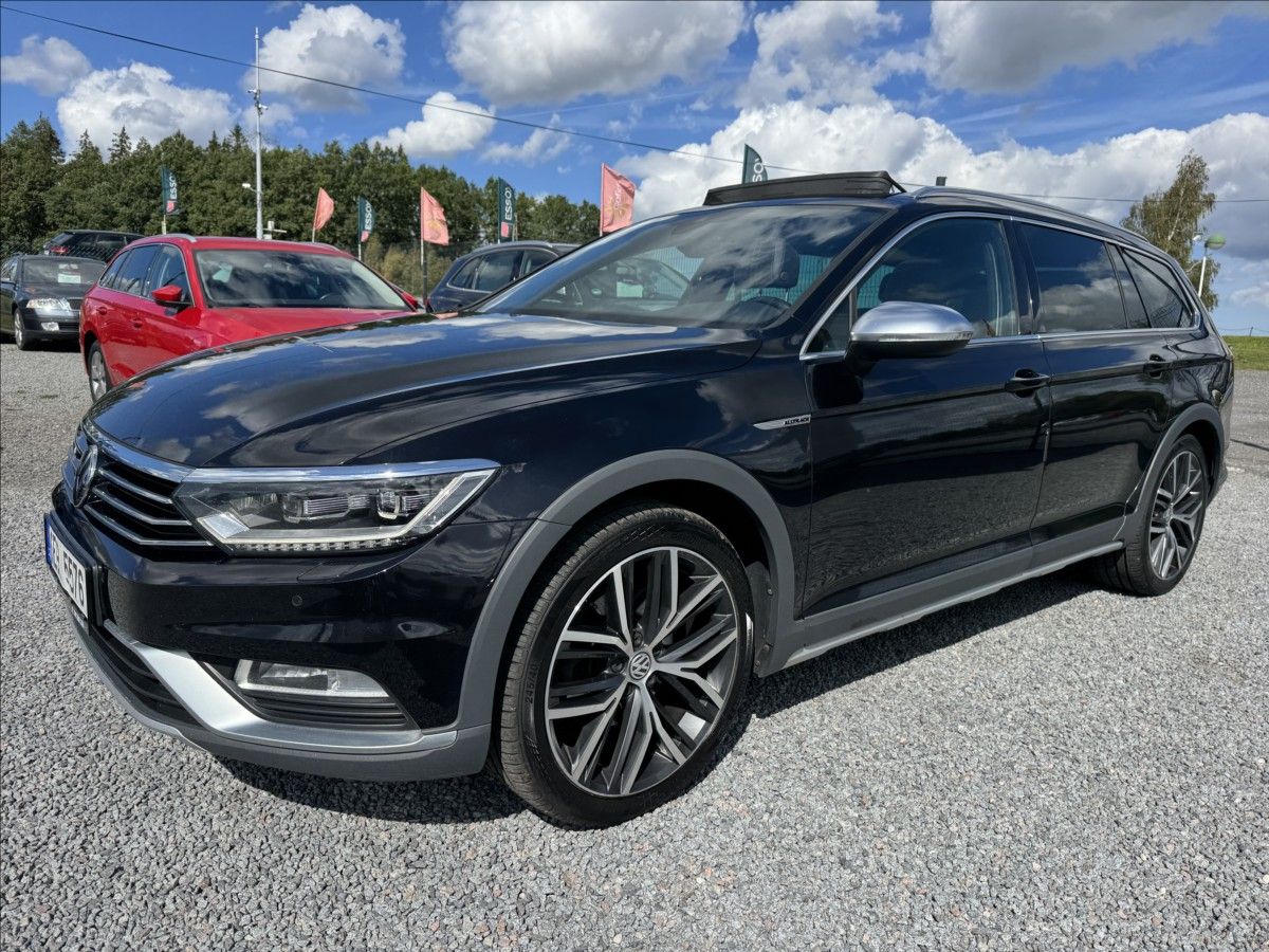 Volkswagen Passat, 2,0   TDI 140KW ALLTRACK MATRI - fotka 3