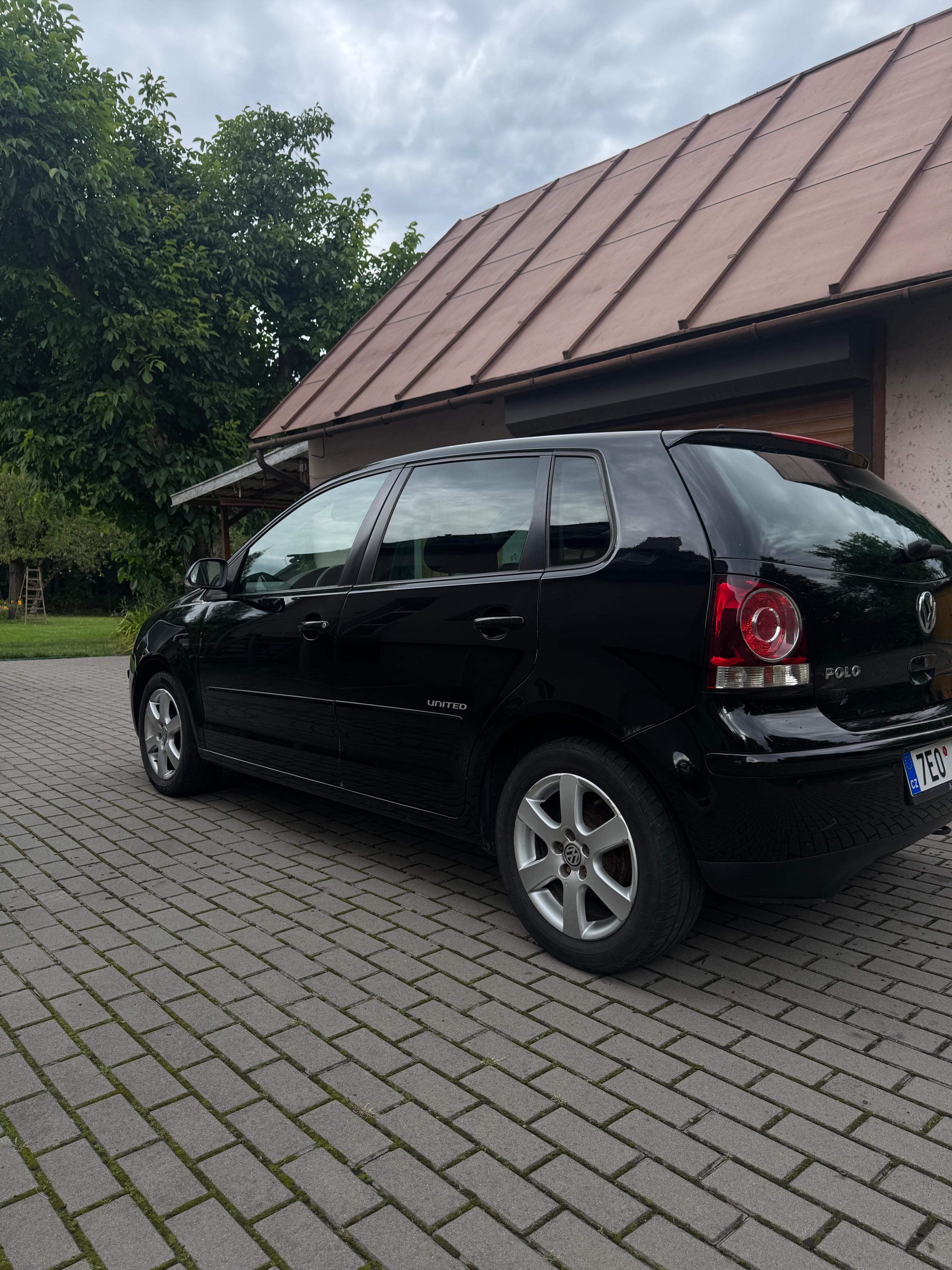 Volkswagen Polo, 1.2 htp 51kw, výhřev, temp. - fotka 3