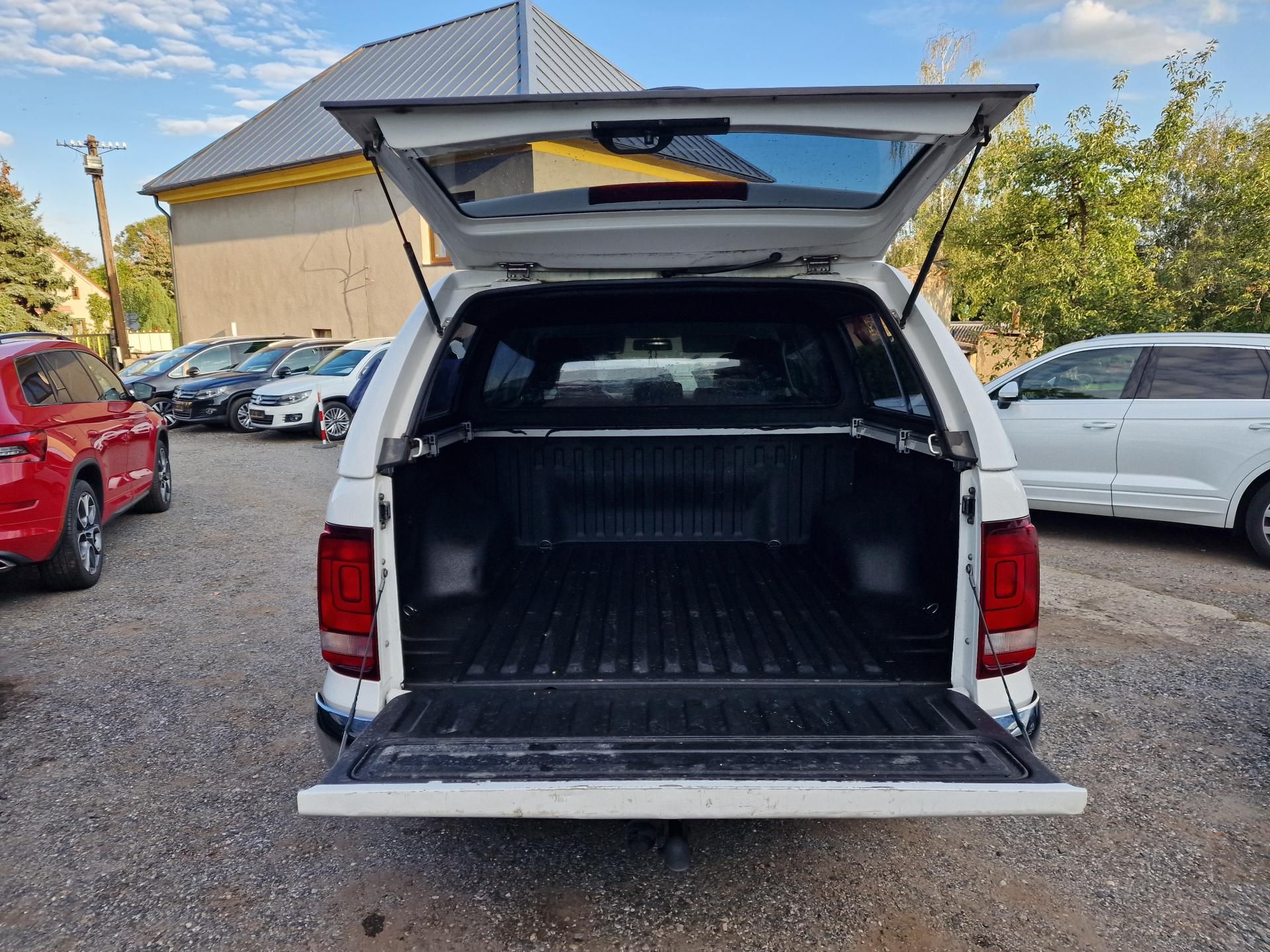 Volkswagen Amarok, 3,0TDI 190KW HIGHLINE UZÁVĚRKA - fotka 4