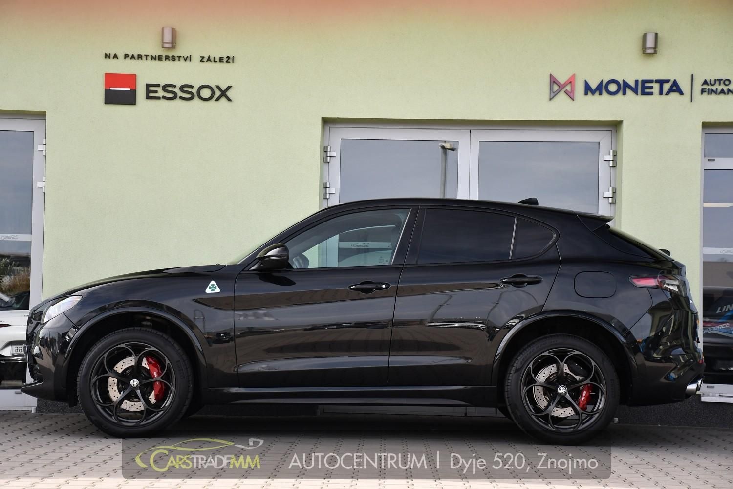 Alfa Romeo Stelvio, 2.9V6 Bi-T.382 kW QUADRIFOGLIO - fotka 2