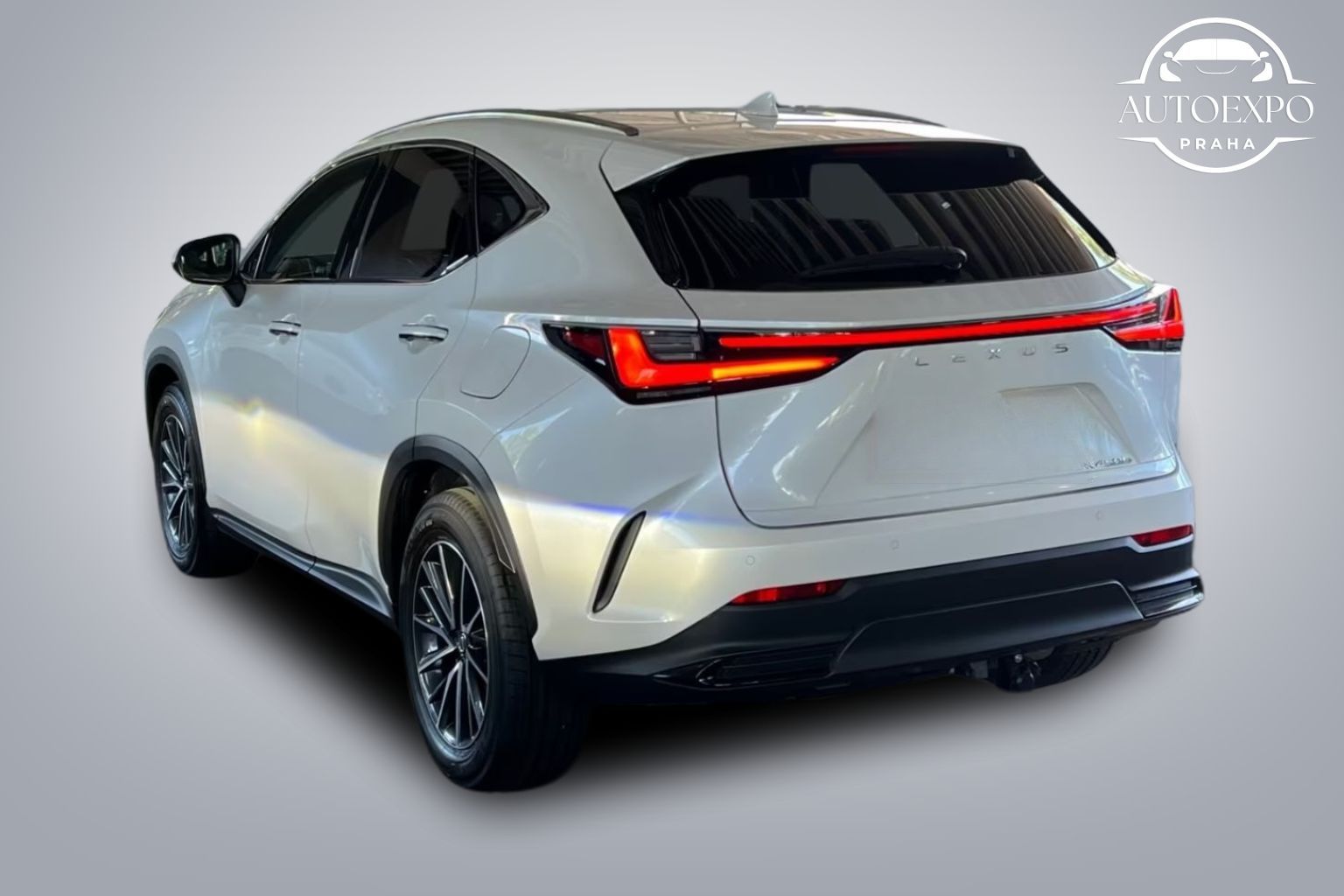 Lexus NX 450h, *E-FOUR Business Line *LED* - fotka 4