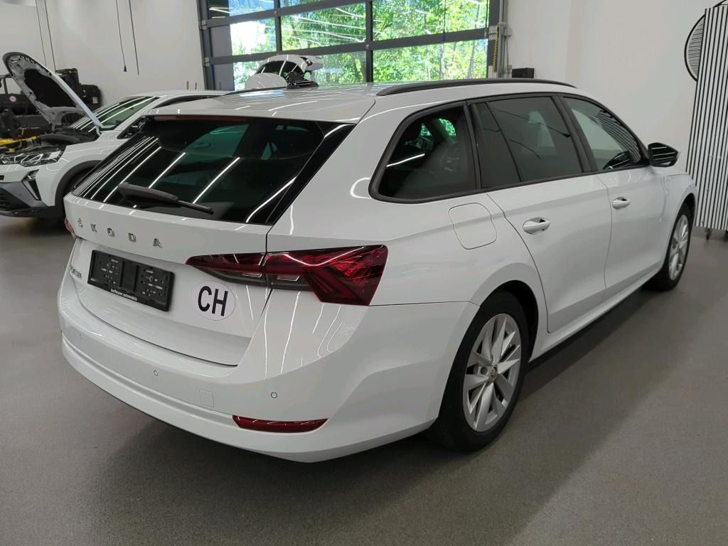 Škoda Octavia, 2.0 TDI DSG STYLE I FULL LED - fotka 4