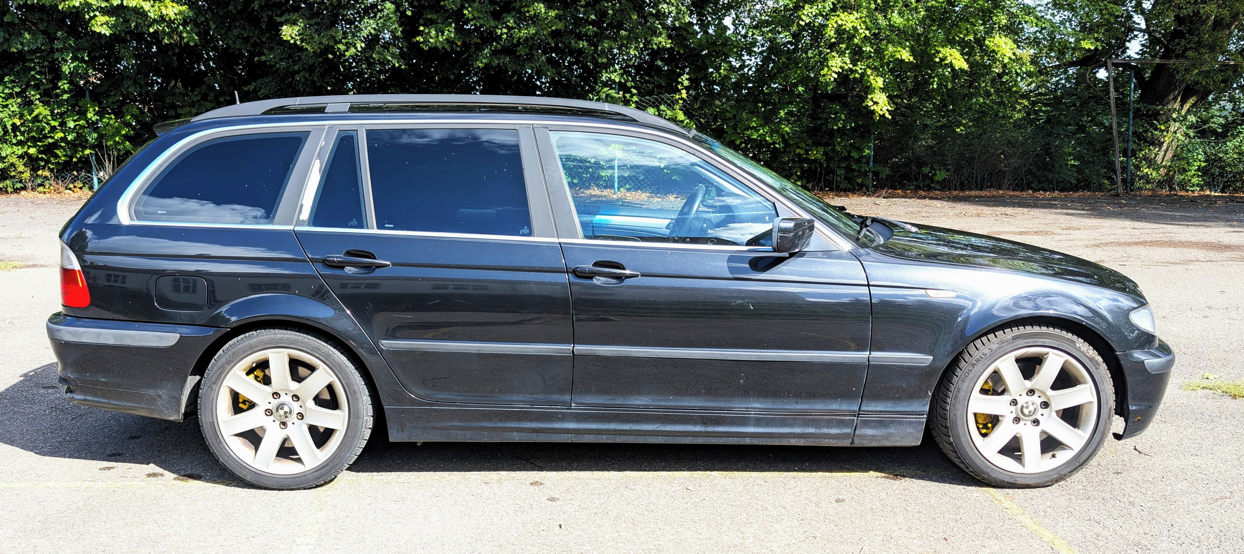 BMW Řada 3, E46 330d Touring - fotka 4