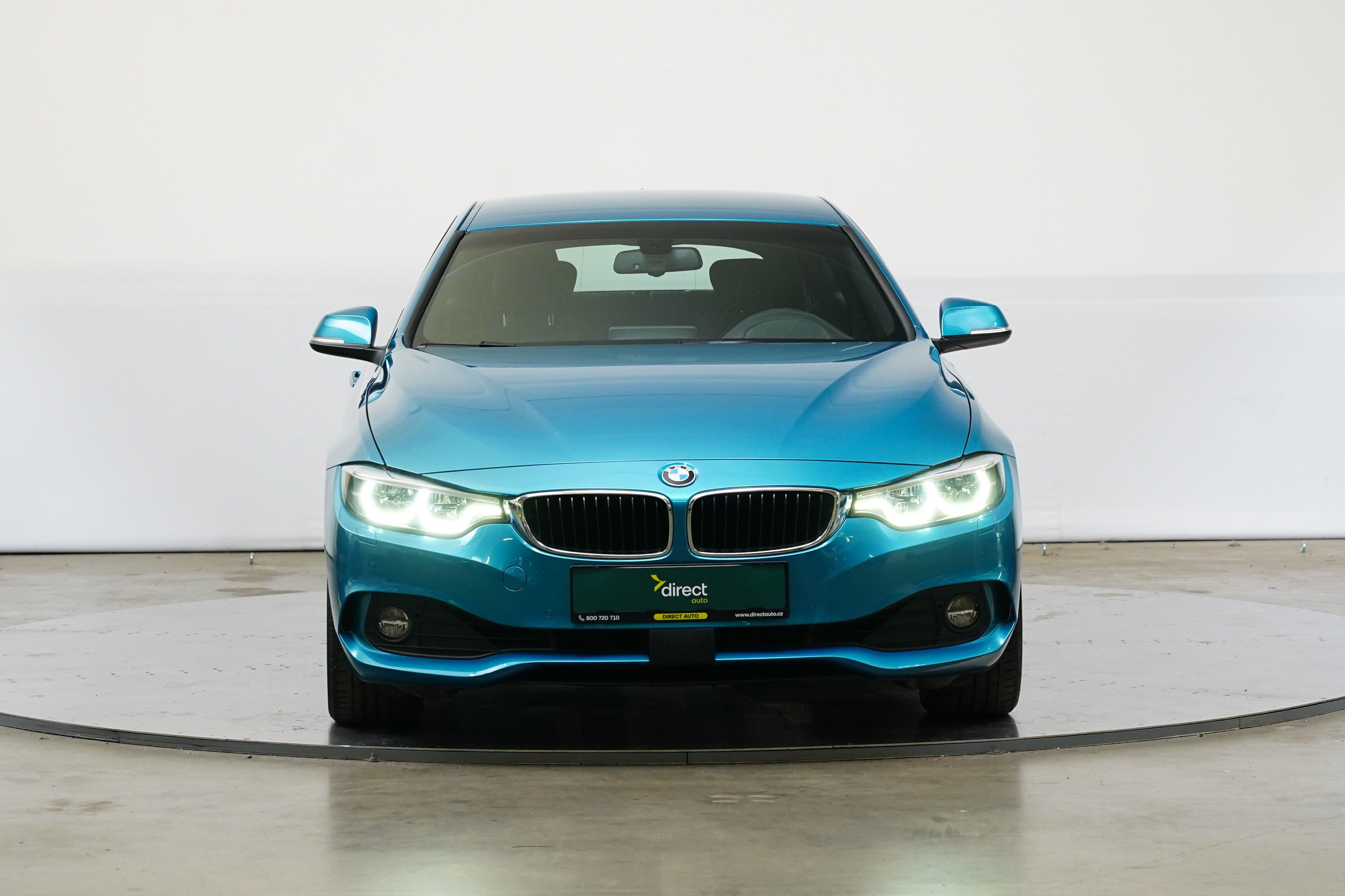 BMW Řada 4, 2.0i 135 kW - fotka 4