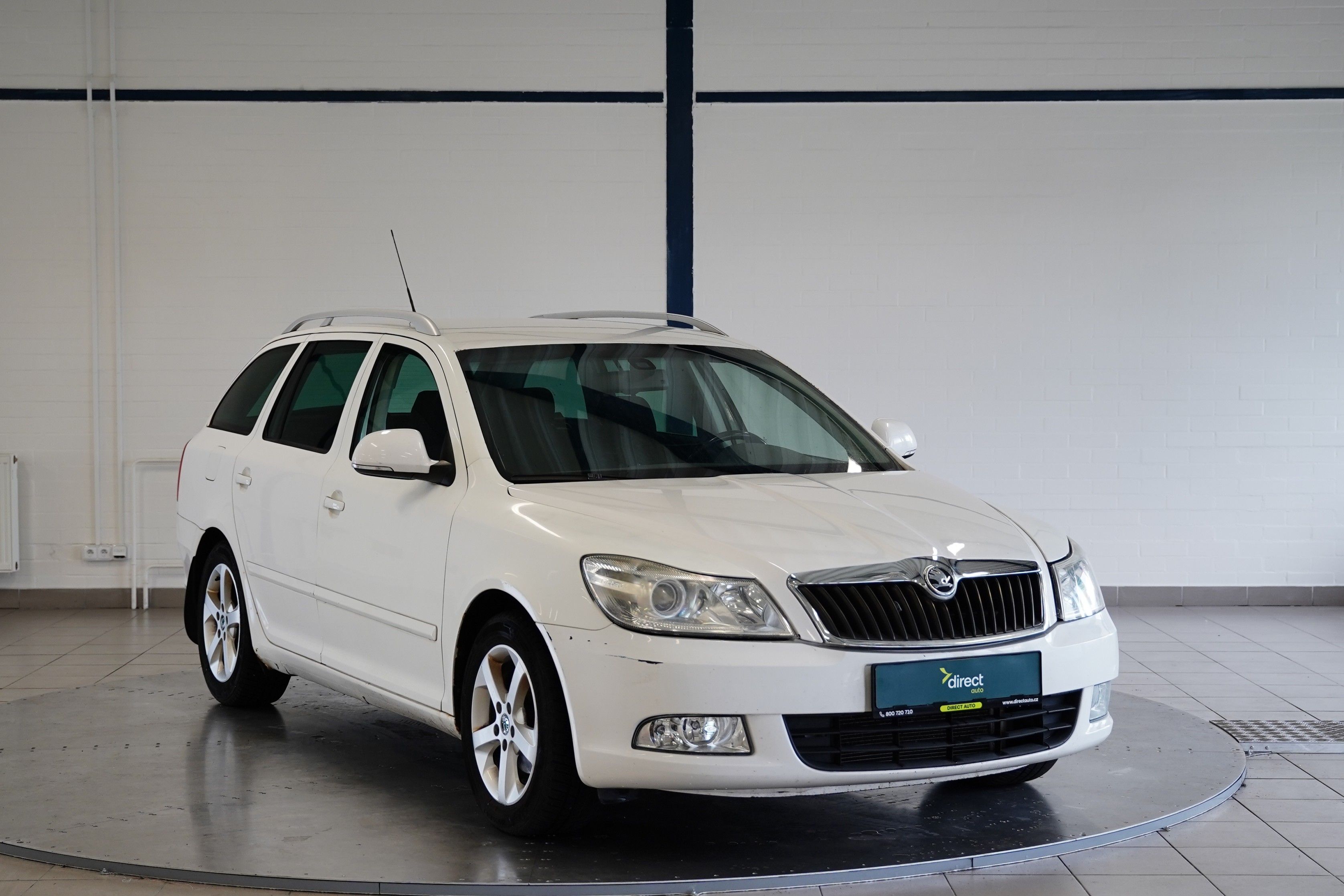 Škoda Octavia, 1.6 TDI 77kW Ambition - fotka 4