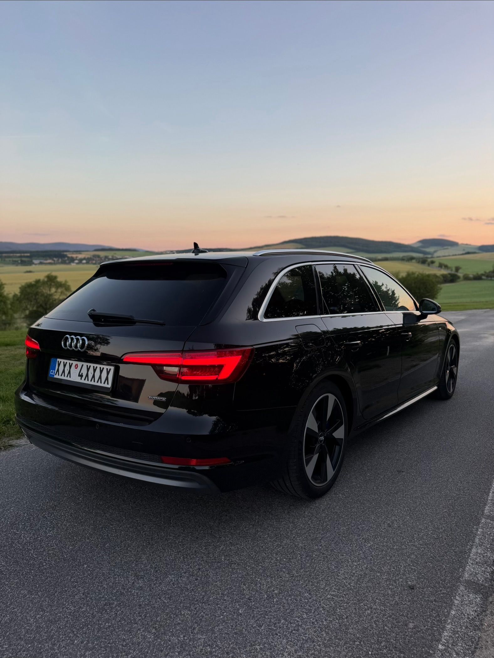 Audi A4 Avant, B9 3.0 TDI 3XS-Line 200KW - fotka 5