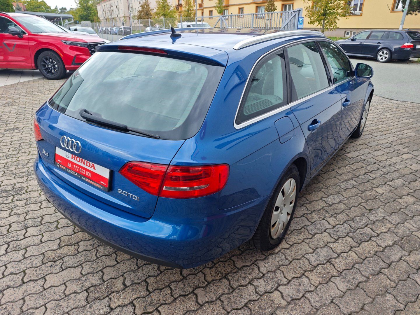 Audi A4 Avant, 2.0 TDi Automat - fotka 5