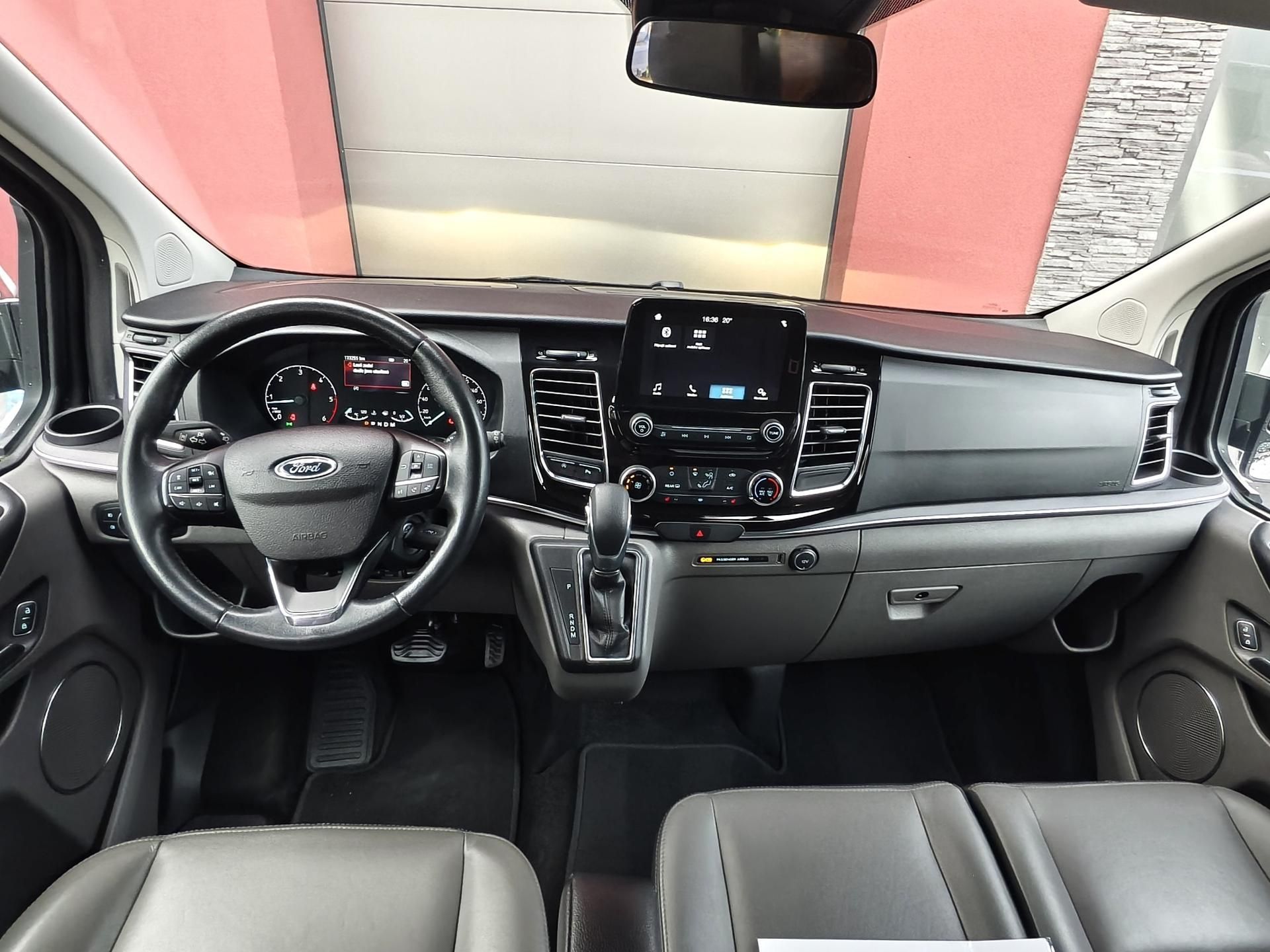 Ford Tourneo Custom, 2.0 TDCi 9.místné, top stav. - fotka 6
