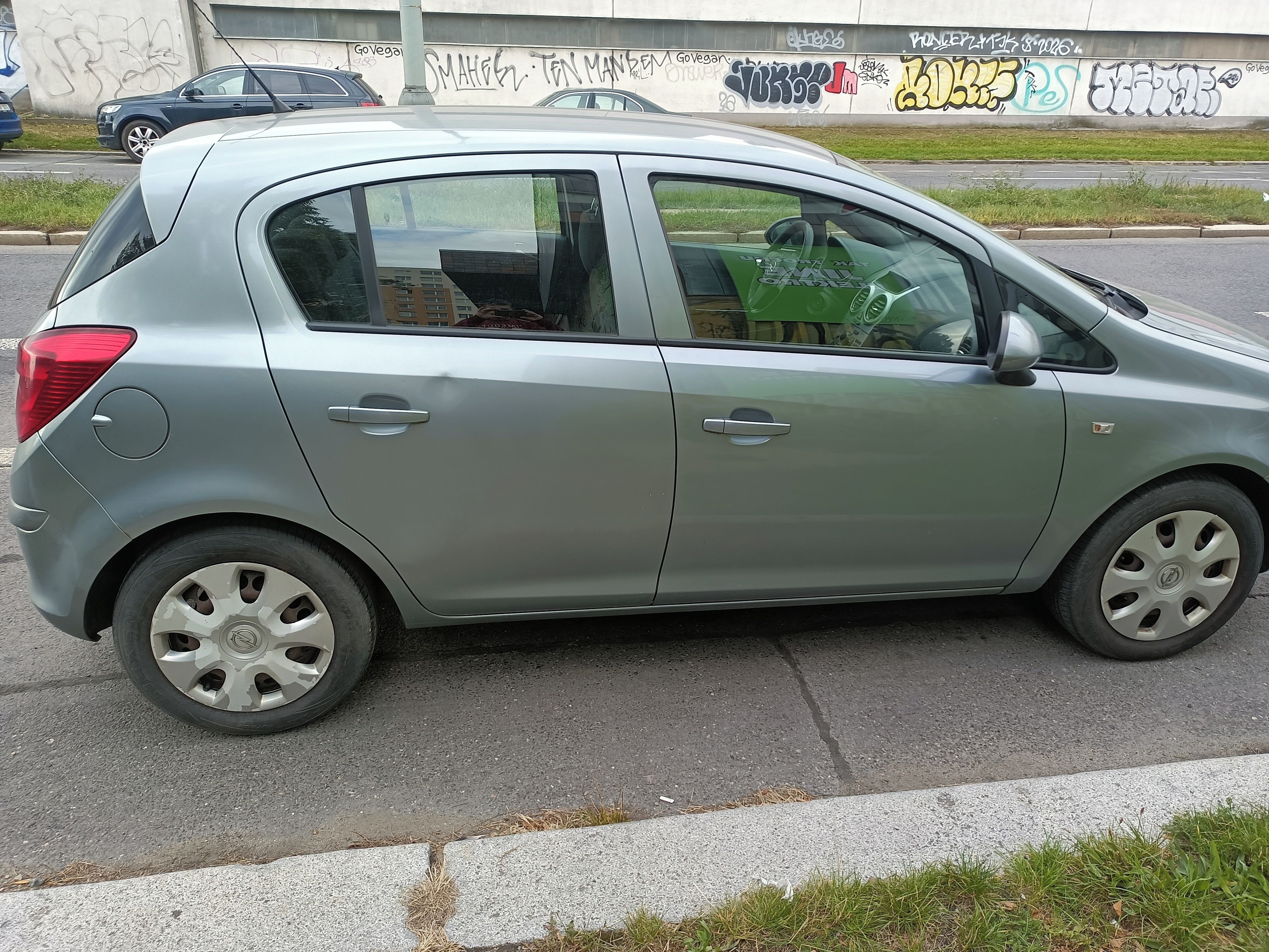 Opel Corsa, Opel Corsa D 1.2 16V - fotka 2