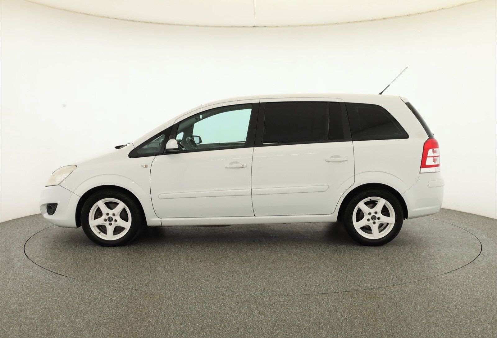 Opel Zafira, 1.7 CDTI, 7 míst, Serv.kniha - fotka 3