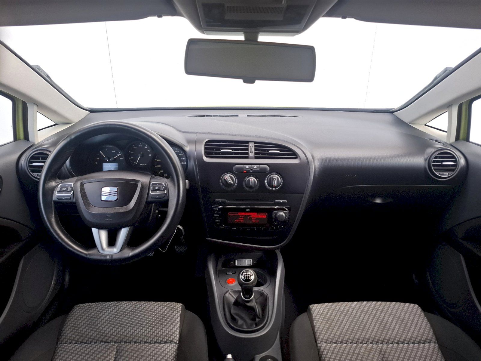 Seat Leon, LEON 1.4TSI 92kW - fotka 5