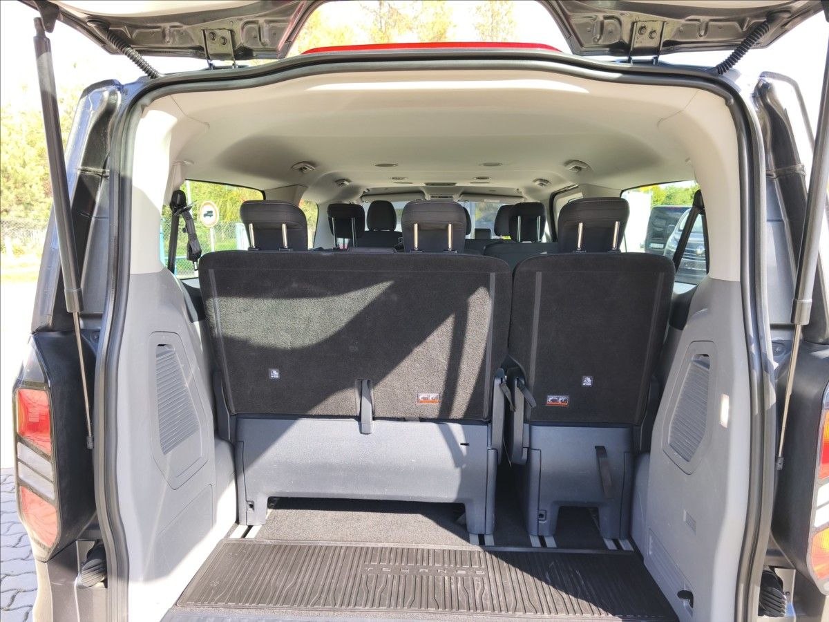 Ford Tourneo Custom, 2,0 L2H1 9 míst č.10. - fotka 5