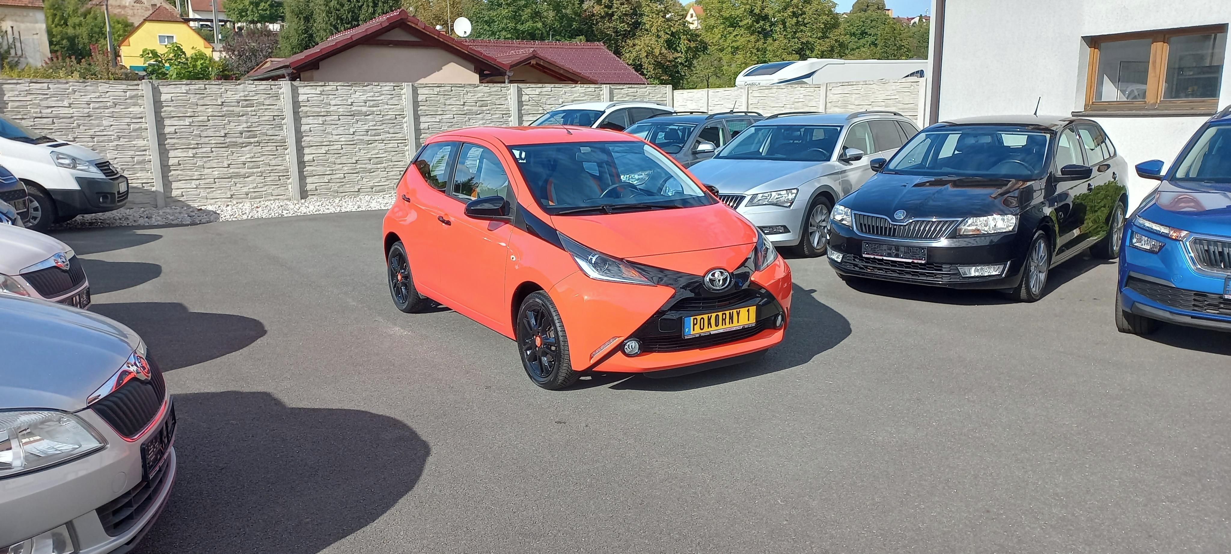 Toyota Aygo, 1.0 VVT-i  Automat, Kamera - fotka 6