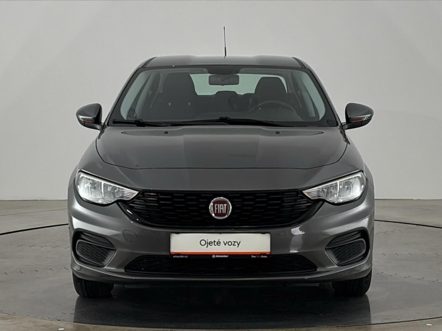 Fiat Tipo, 1.4 i 16v / 70 kW - fotka 4