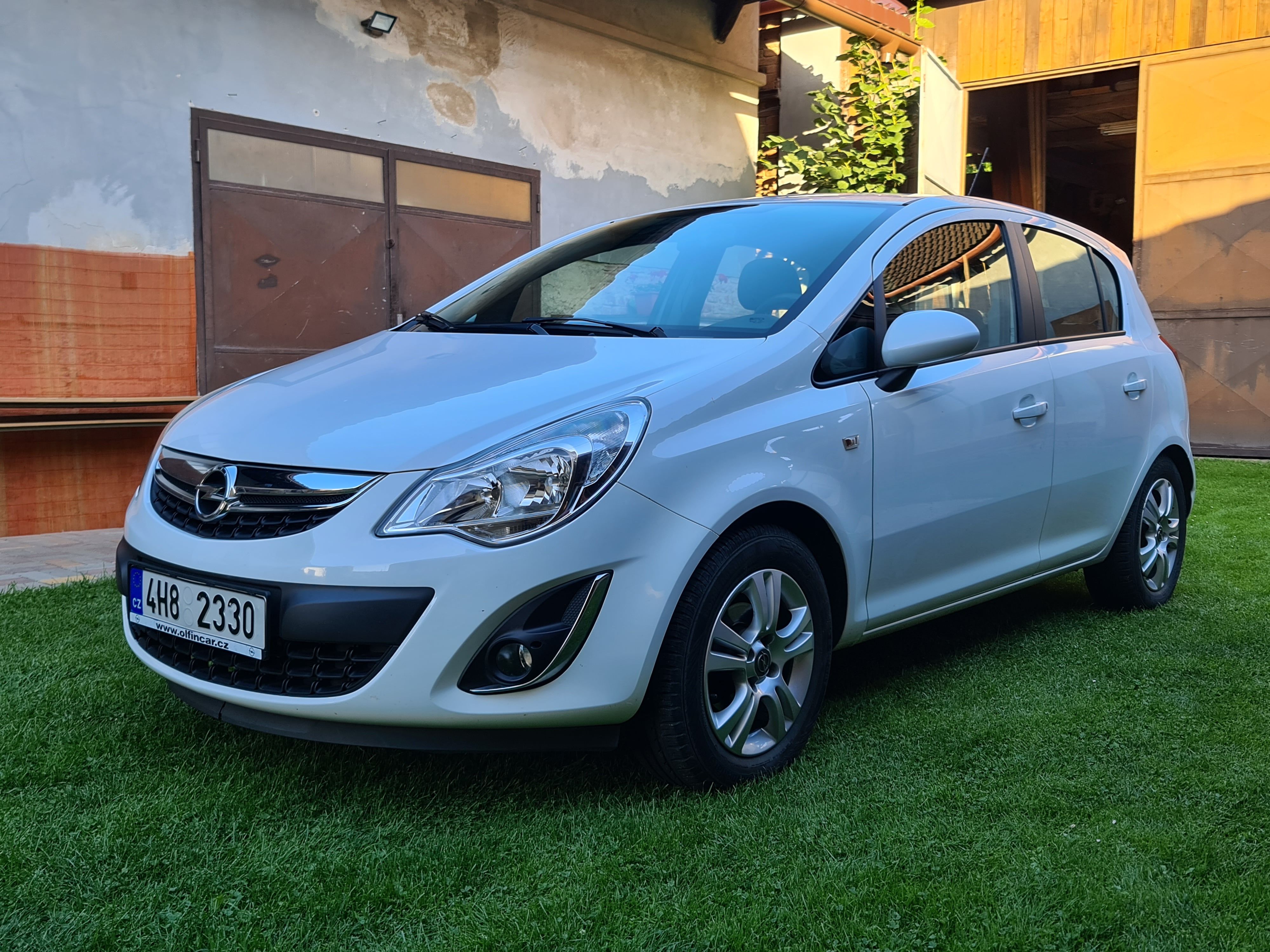 Opel Corsa, 5dv., klima, jen 81372 km