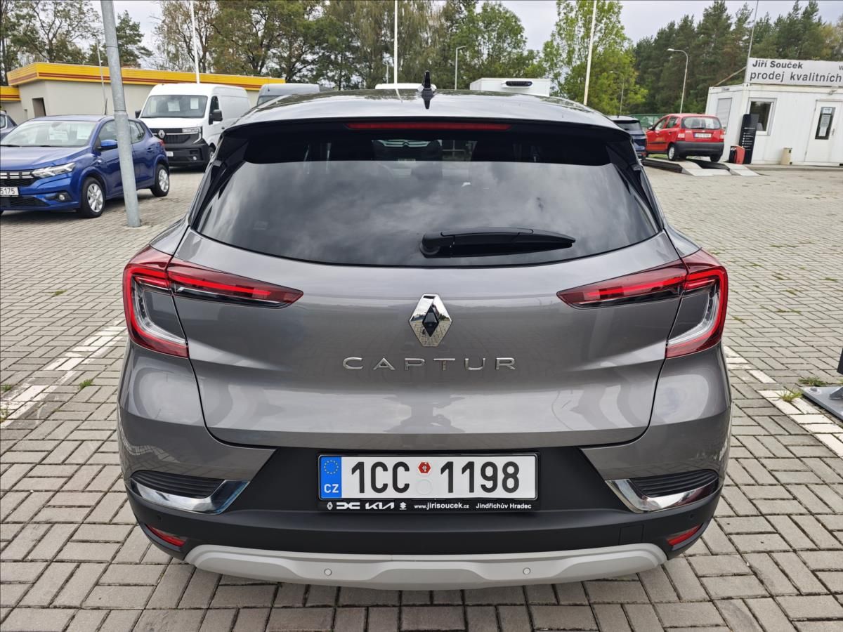 Renault Captur, 1,3 TCe140  Techno - fotka 5