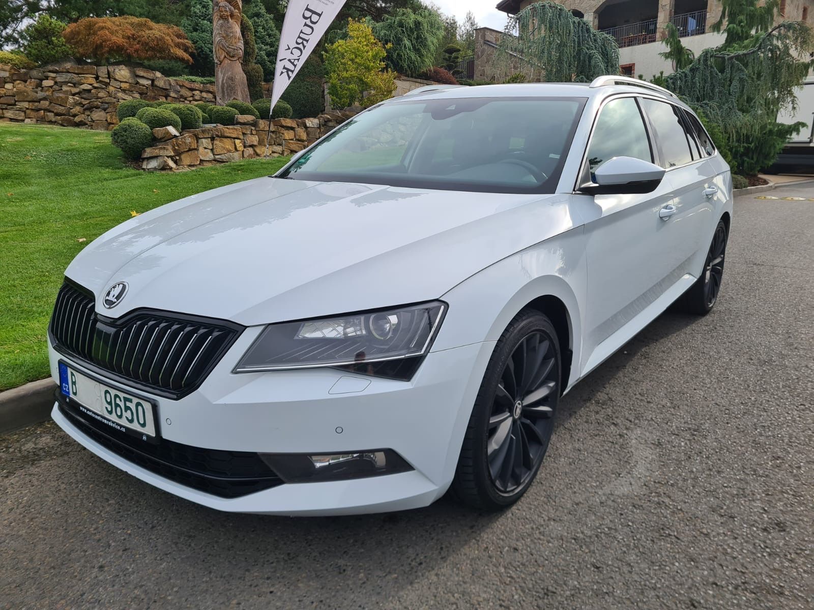 Škoda Superb, 1.6 TDi 88KW DSG NAV