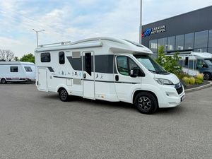 Adria, Matrix Axess M 670 SL