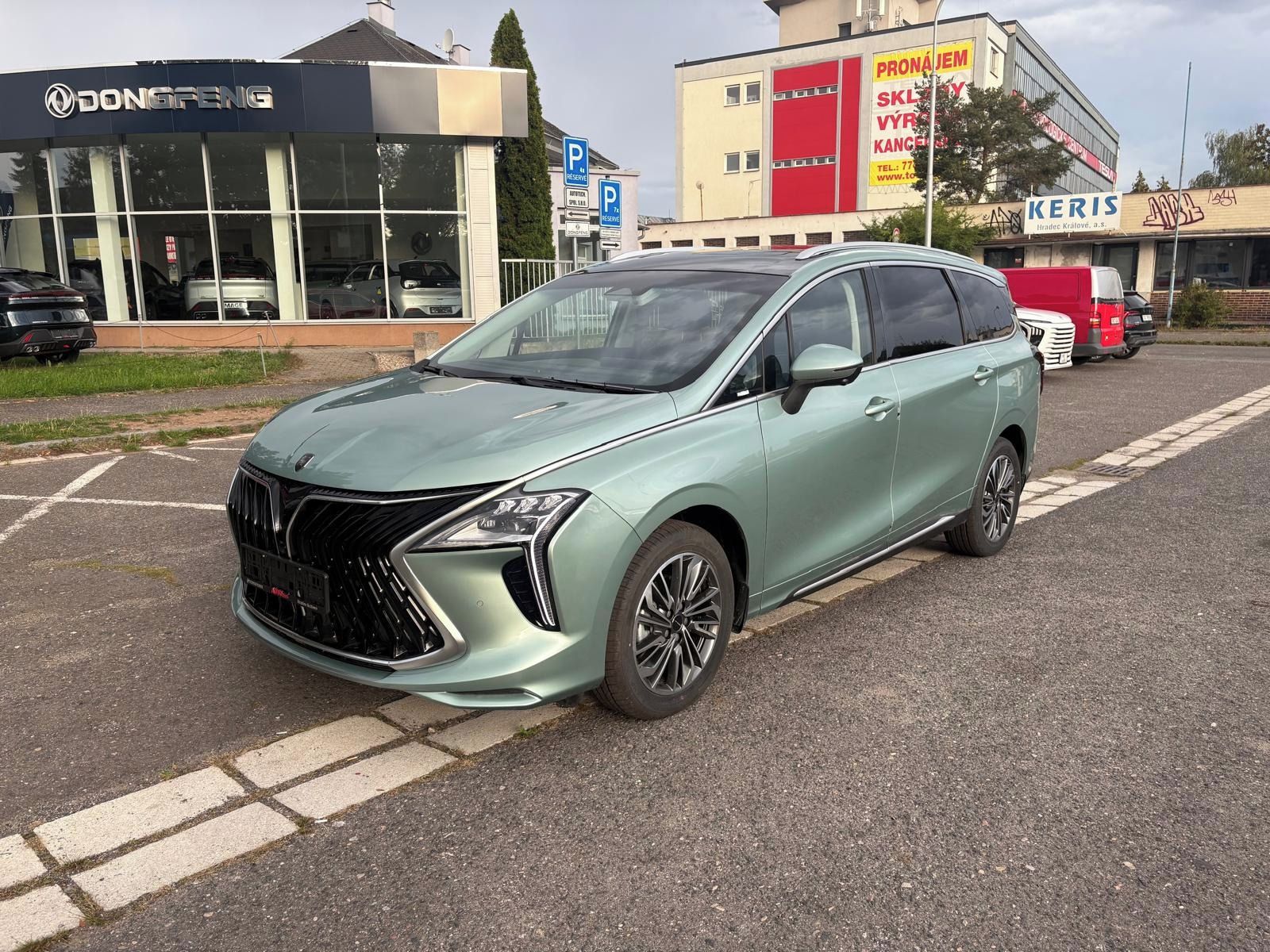 Dongfeng U-Tour, 1.5T 7DTC Exclusive FR URBAN