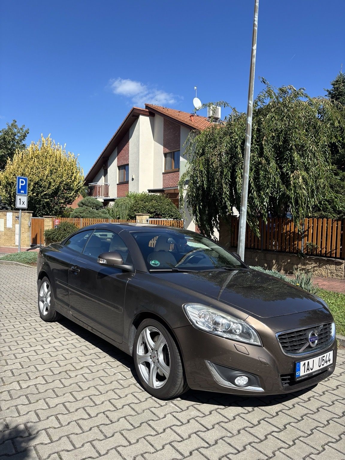 Volvo C70, Volvo C70 D4 Cabrio/144kW - fotka 4