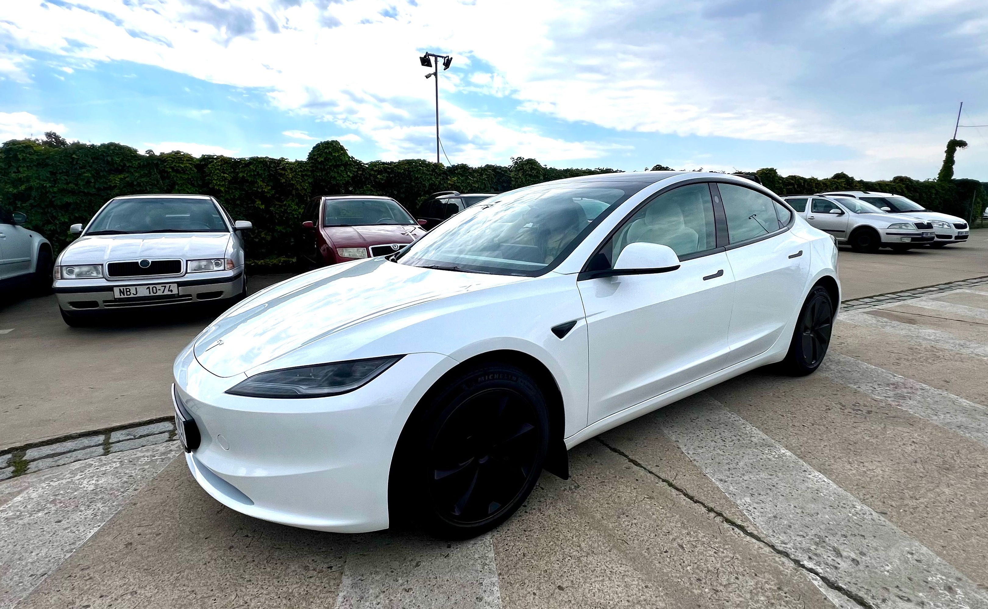 Tesla Model 3, Highland Long Range AWD